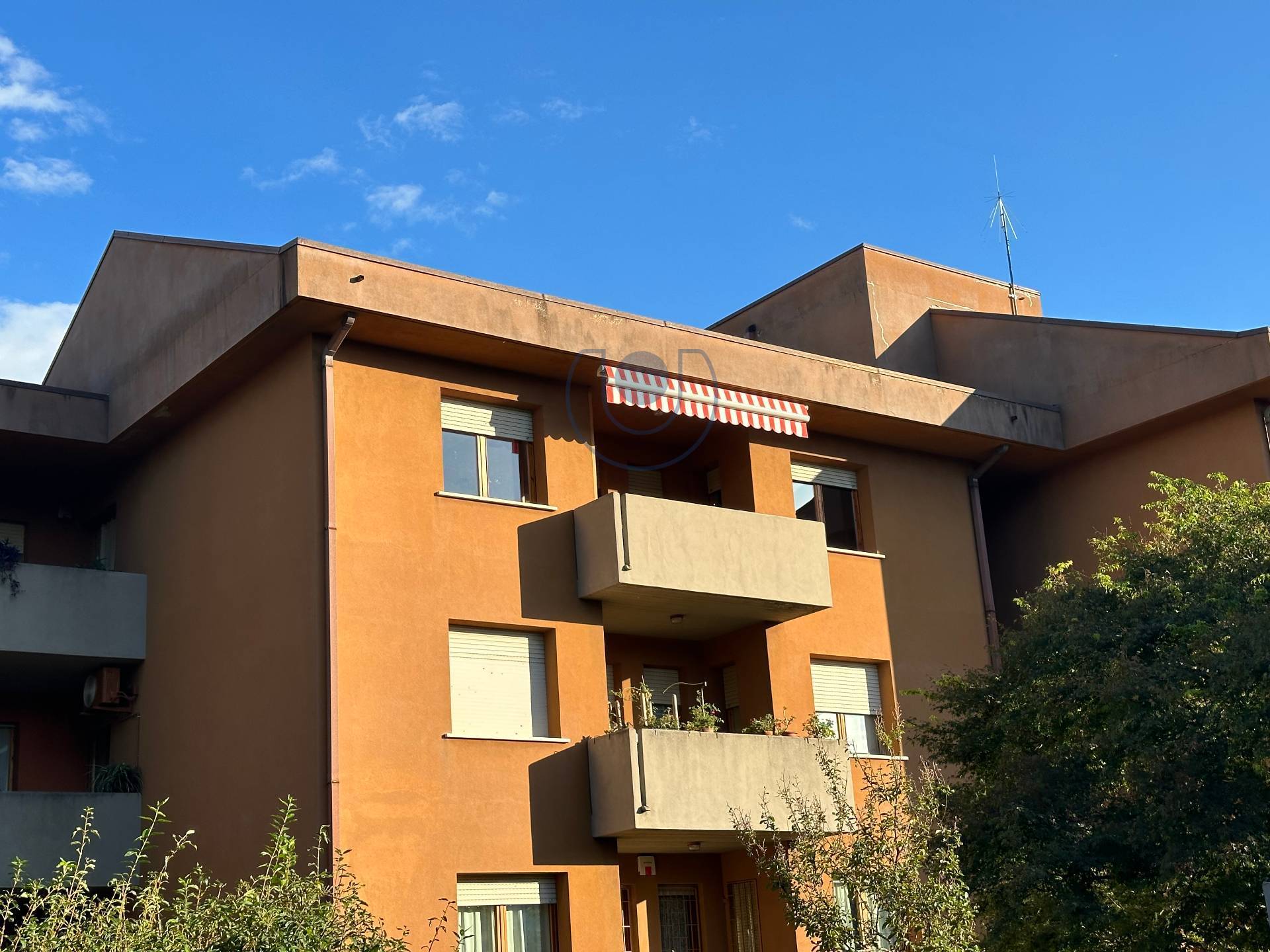 Appartamento in vendita a Ciriè, 5 locali, zona Località: ViaLanzo, prezzo € 135.000 | PortaleAgenzieImmobiliari.it