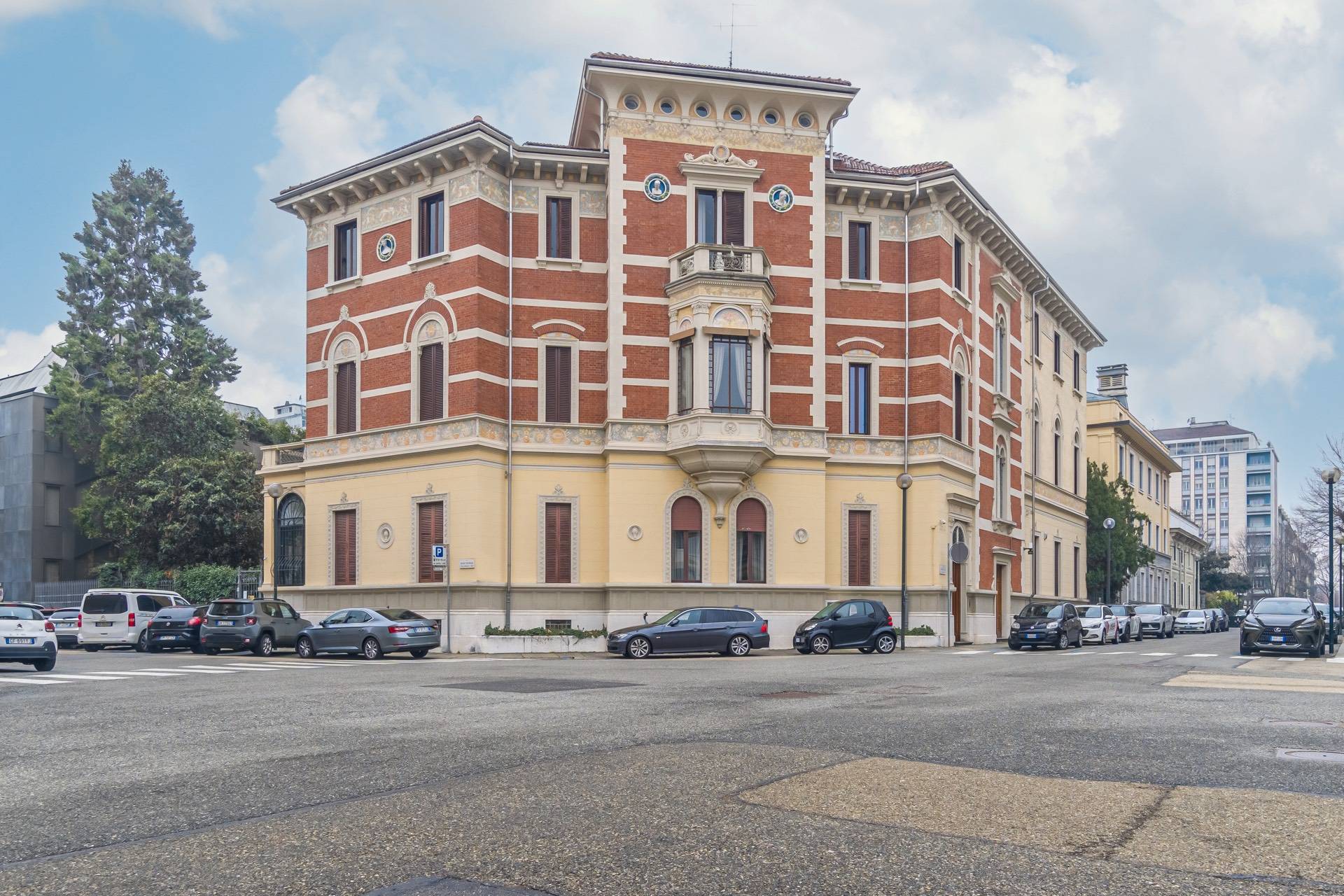 Ufficio / Studio in affitto a Torino, 9999 locali, zona San Secondo, Crocetta, prezzo € 4.800 | PortaleAgenzieImmobiliari.it