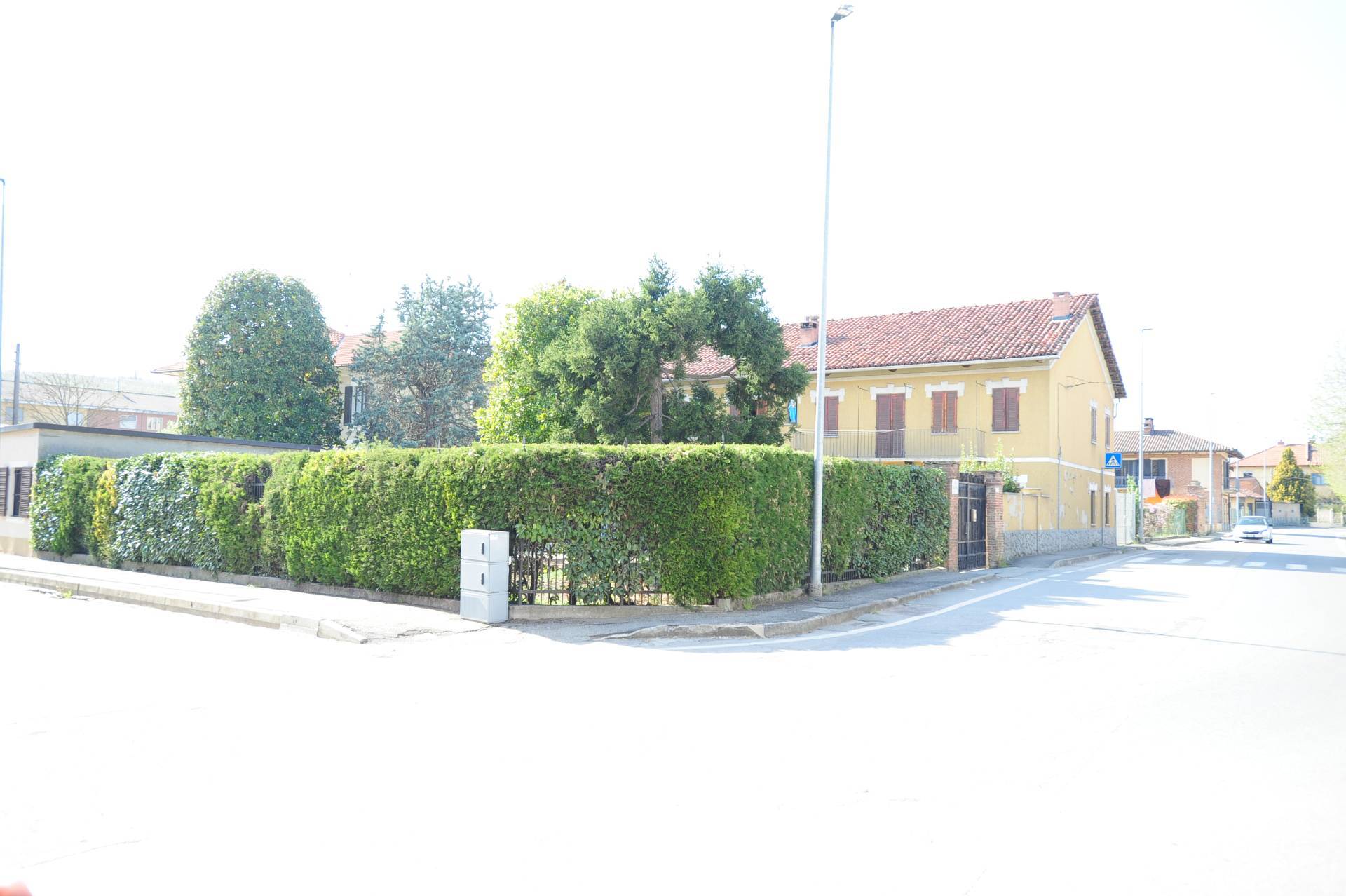 Rustico / Casale in vendita a Castelnuovo Don Bosco, 8 locali, zona Località: Centro, prezzo € 168.000 | PortaleAgenzieImmobiliari.it
