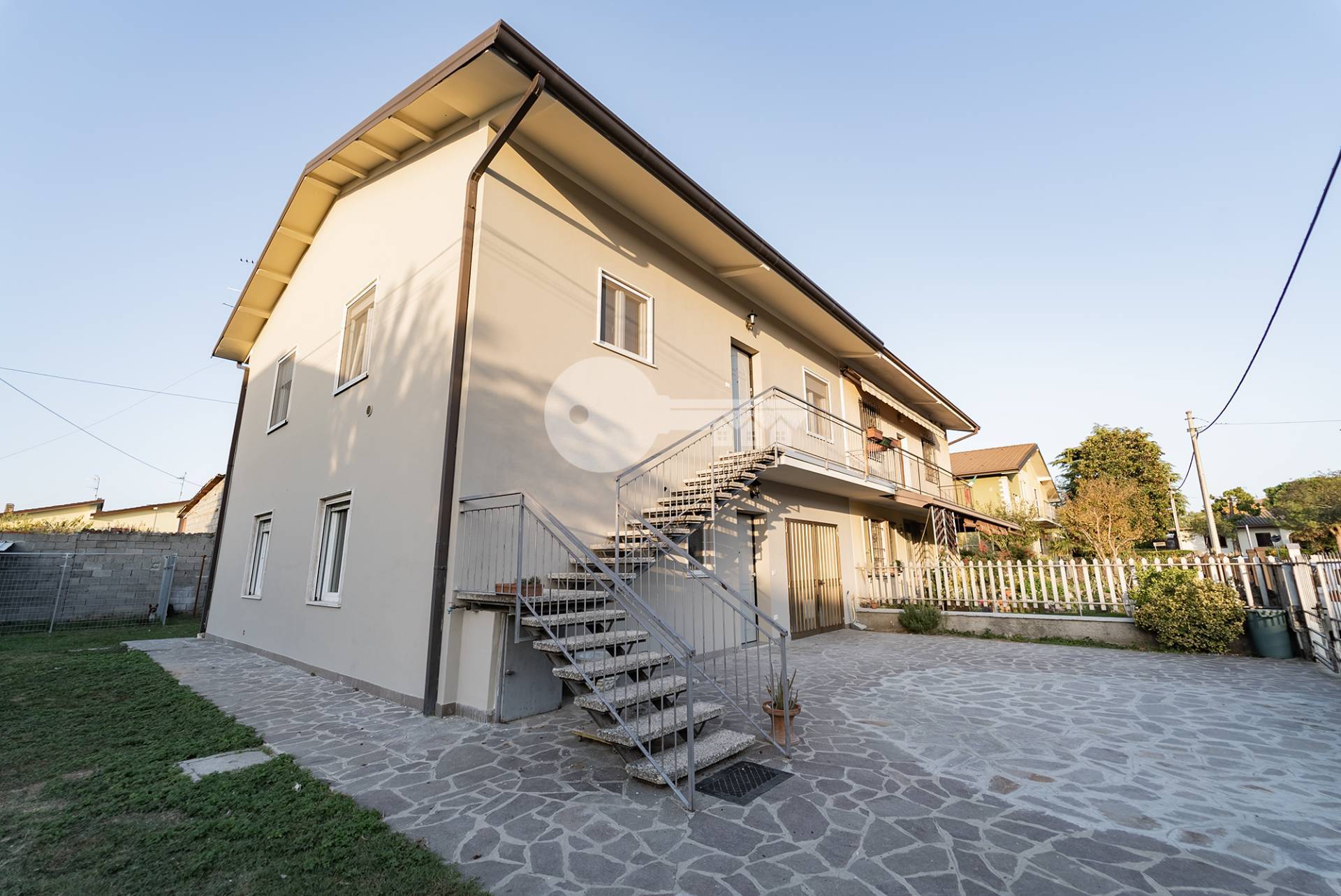 Villa Bifamiliare in vendita a Leno, 4 locali, prezzo € 250.000 | PortaleAgenzieImmobiliari.it
