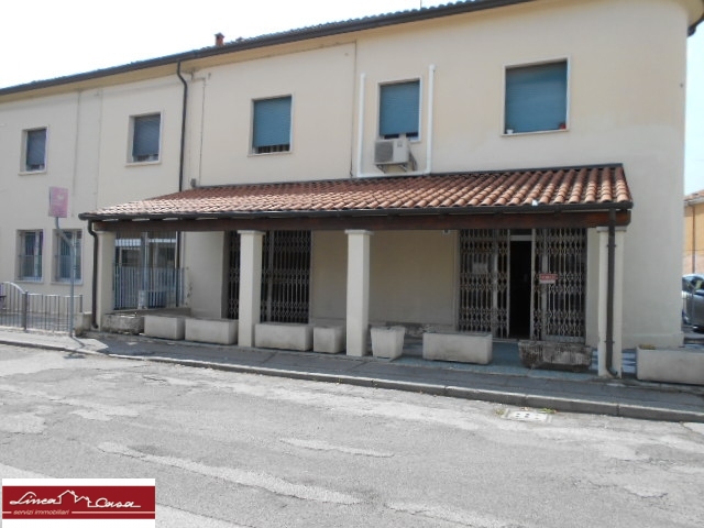 Negozio / Locale in vendita a Portomaggiore, 9999 locali, zona Località: Portomaggiore, prezzo € 55.000 | CambioCasa.it