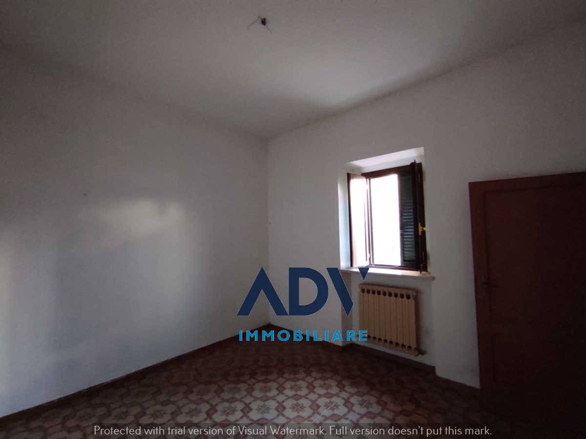 Appartamento in vendita a Assisi, 6 locali, zona ignano, prezzo € 65.000 | PortaleAgenzieImmobiliari.it