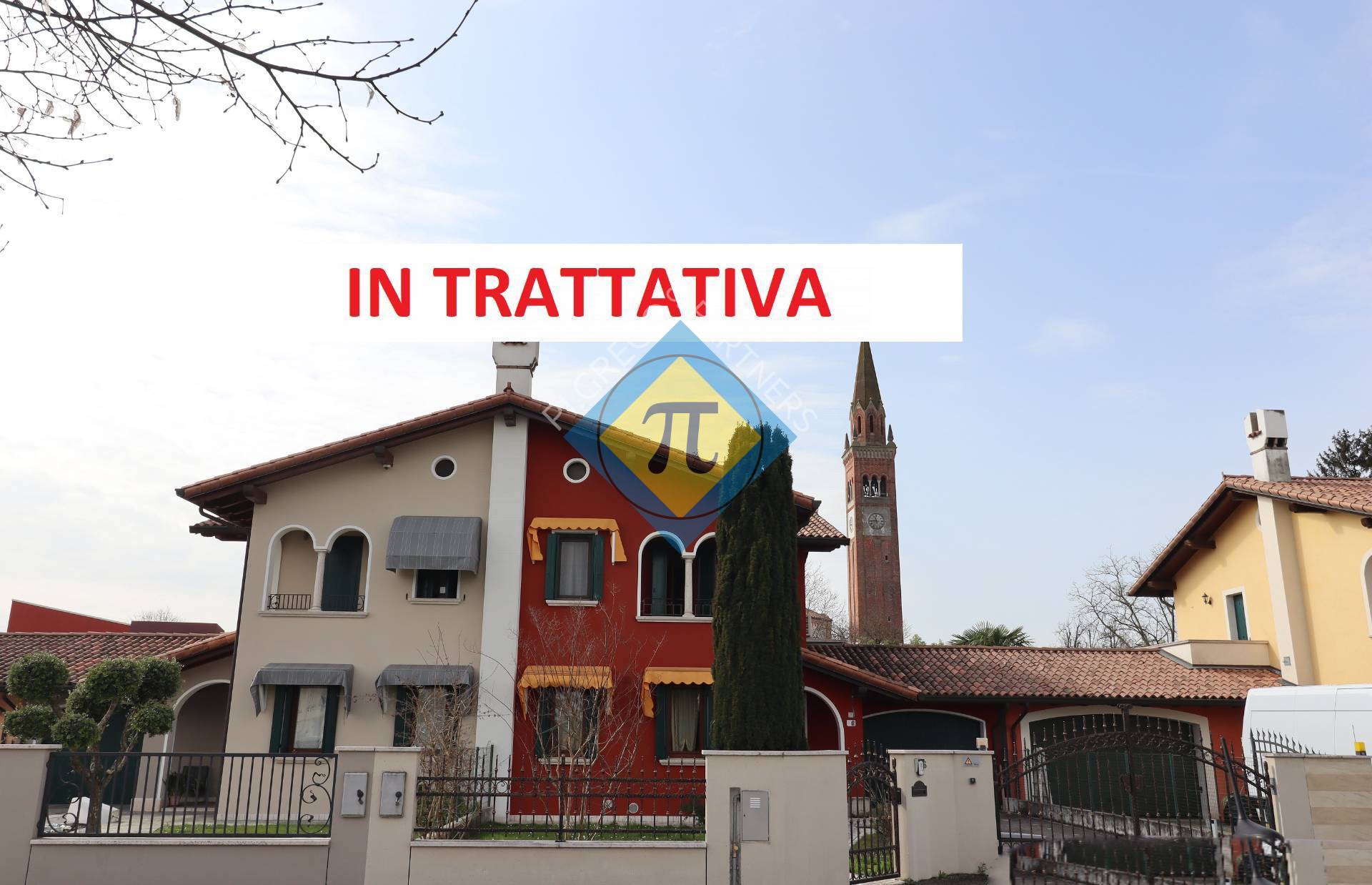 Villa Bifamiliare in Vendita a Fiume Veneto
