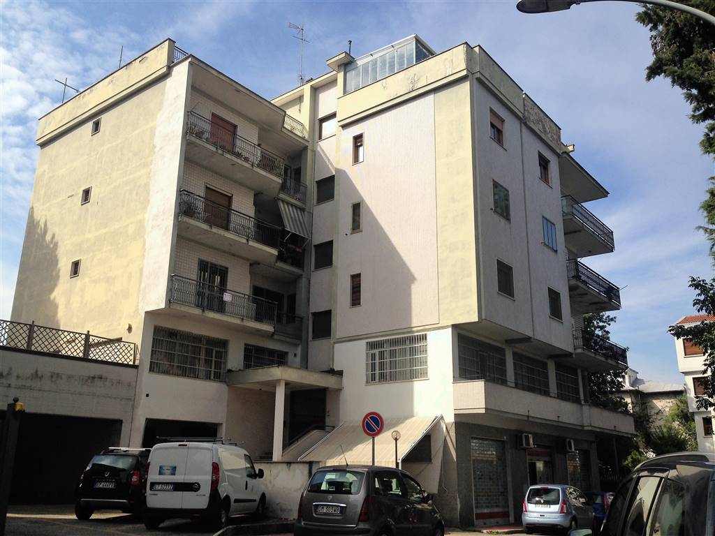 Appartamento in affitto a Benevento, 4 locali, zona usi/Atlantici, prezzo € 600 | PortaleAgenzieImmobiliari.it