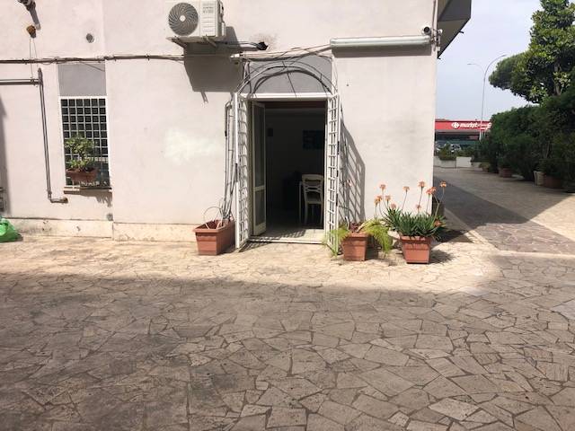 Appartamento in vendita a Roma, 2 locali, zona Località: Montagnola, prezzo € 170.000 | CambioCasa.it
