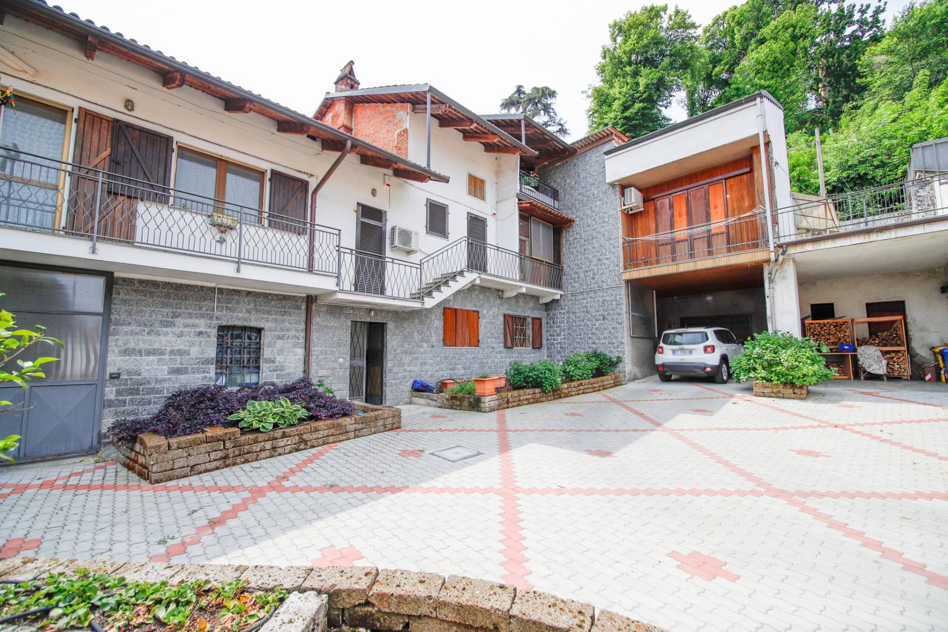 Villa Bifamiliare in vendita a Rivarossa, 10 locali, zona Località: rivarossa, prezzo € 250.000 | PortaleAgenzieImmobiliari.it