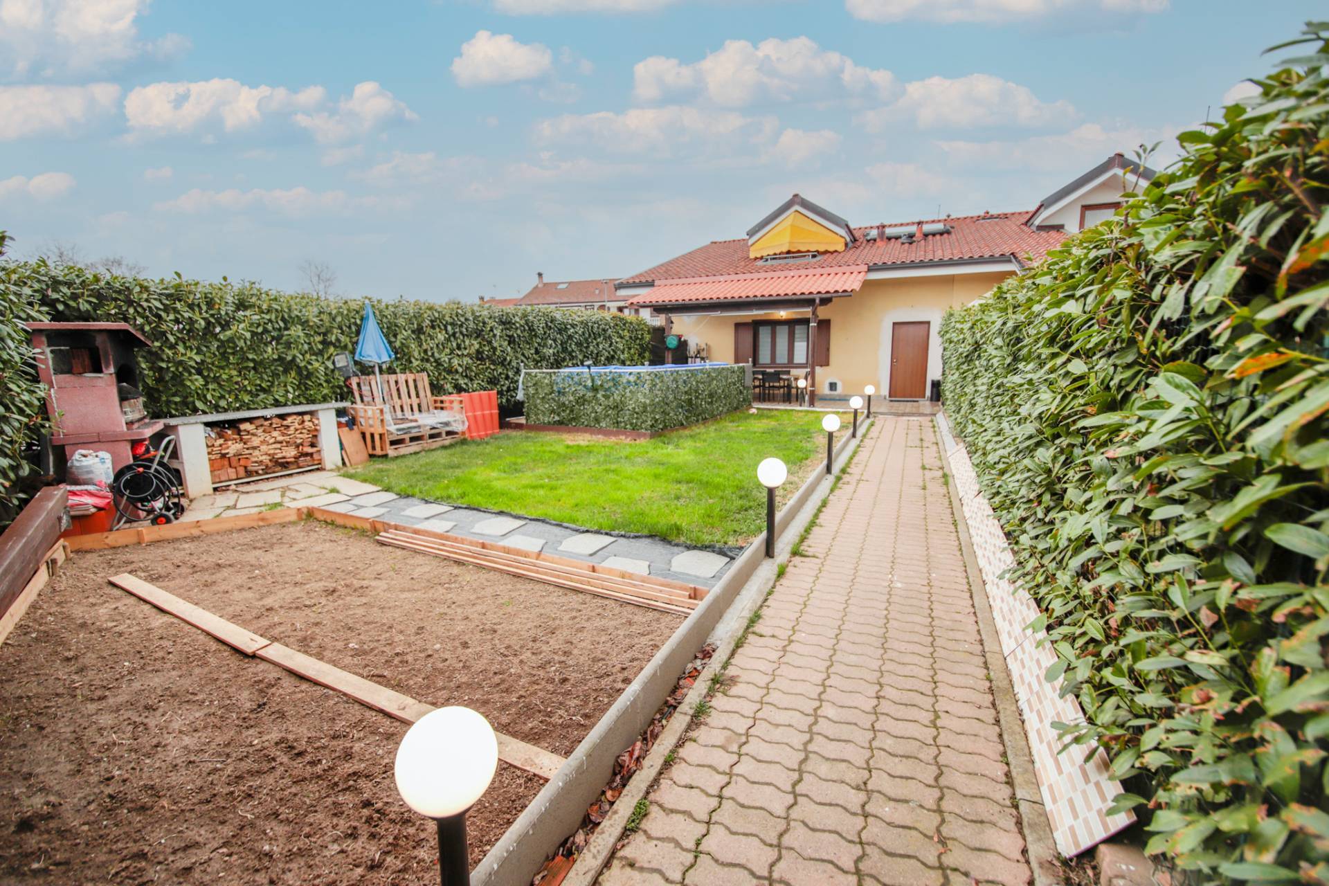 Villa a Schiera in vendita a Leini, 4 locali, zona schi, prezzo € 179.000 | PortaleAgenzieImmobiliari.it