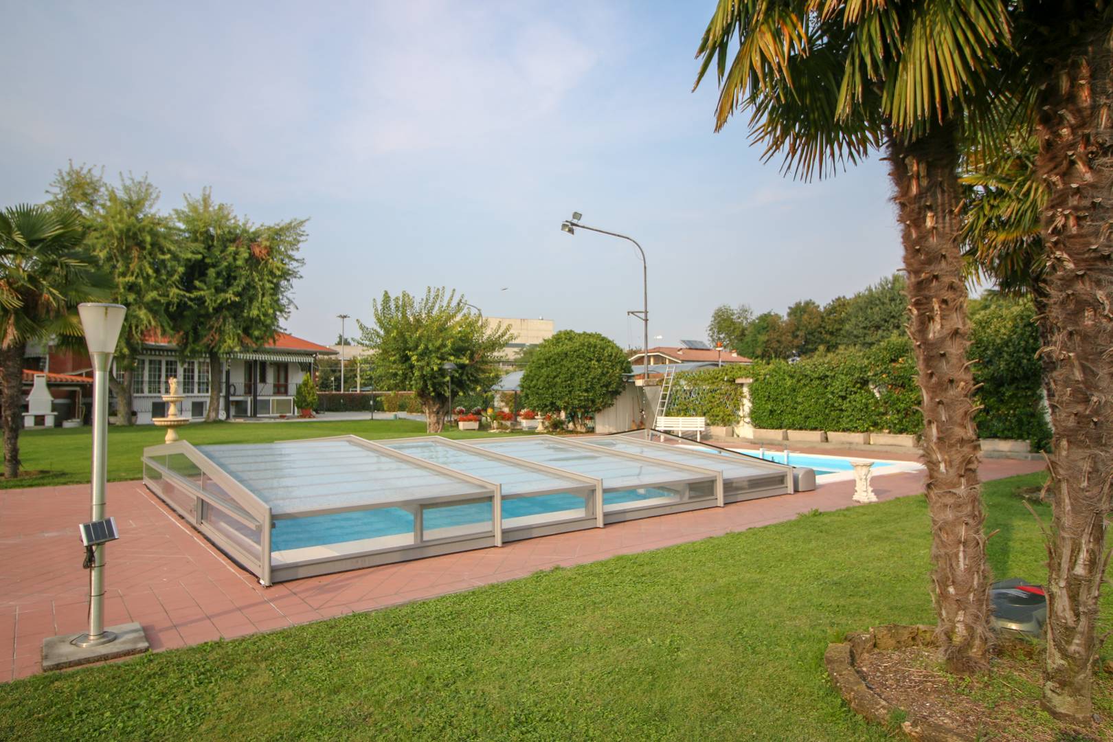 Villa in vendita a Leini, 7 locali, prezzo € 509.000 | PortaleAgenzieImmobiliari.it