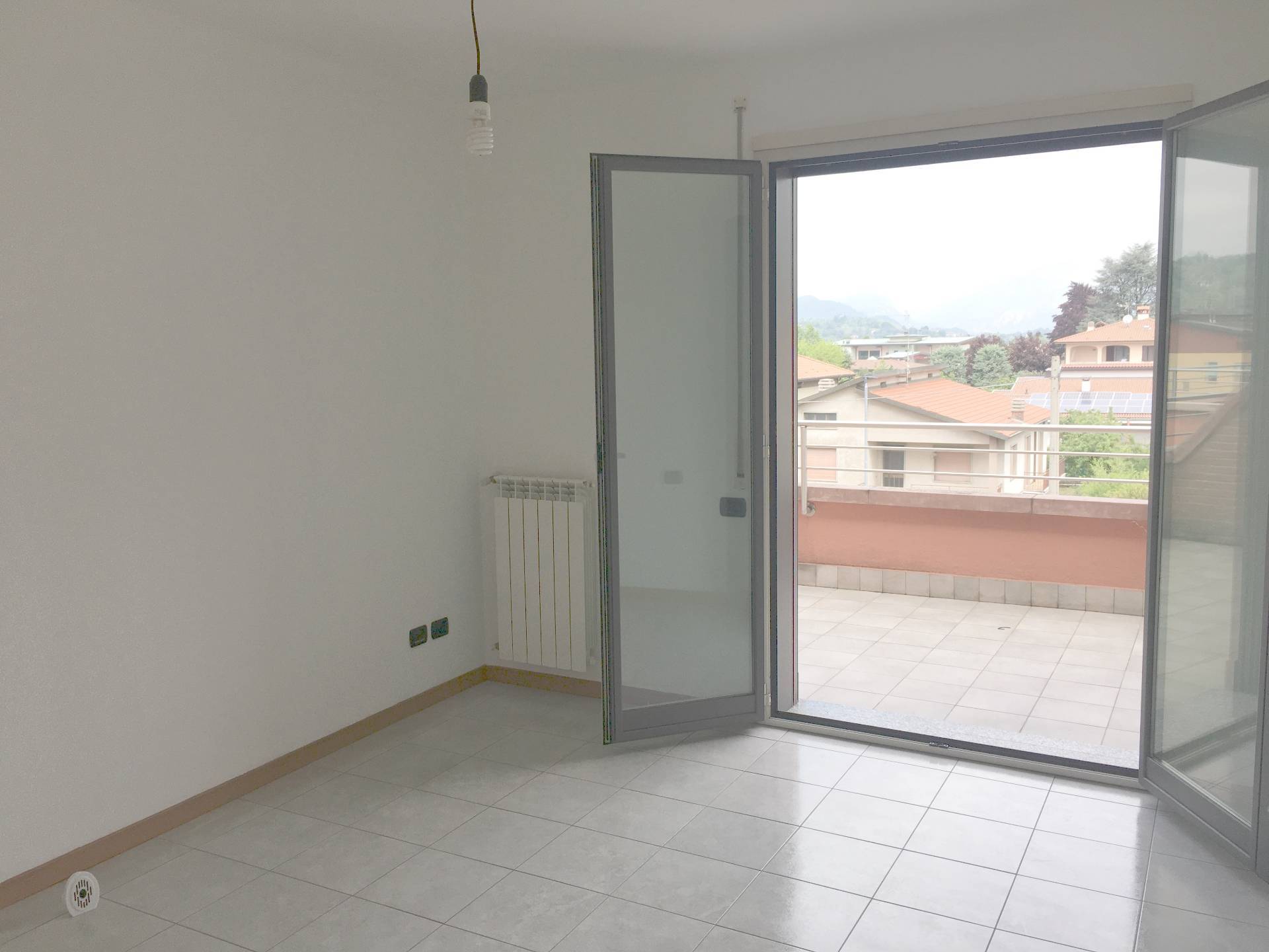 Appartamento in affitto a Villa d'Adda, 1 locali, prezzo € 450 | PortaleAgenzieImmobiliari.it