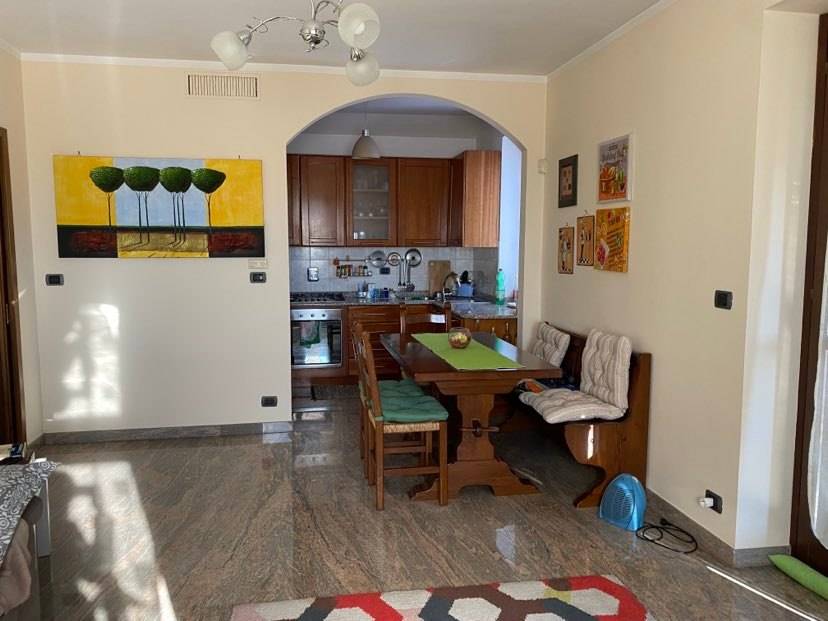 Appartamento in affitto a Vinovo, 3 locali, zona Zona: Garino, prezzo € 700 | CambioCasa.it