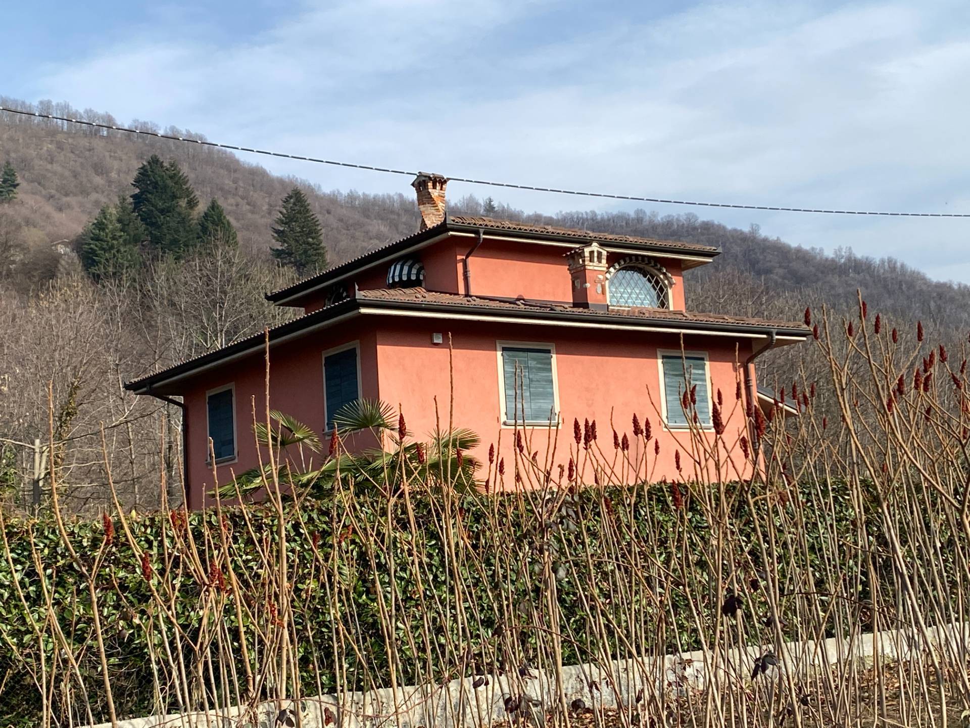 Villa in vendita a Chiusa di Pesio, 8 locali, prezzo € 430.000 | PortaleAgenzieImmobiliari.it
