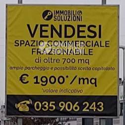 Negozio / Locale in vendita a Osio Sopra, 9999 locali, prezzo € 1.900 | PortaleAgenzieImmobiliari.it