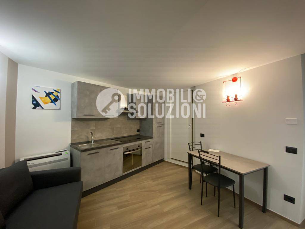 Appartamento in affitto a Bergamo, 2 locali, prezzo € 700 | PortaleAgenzieImmobiliari.it