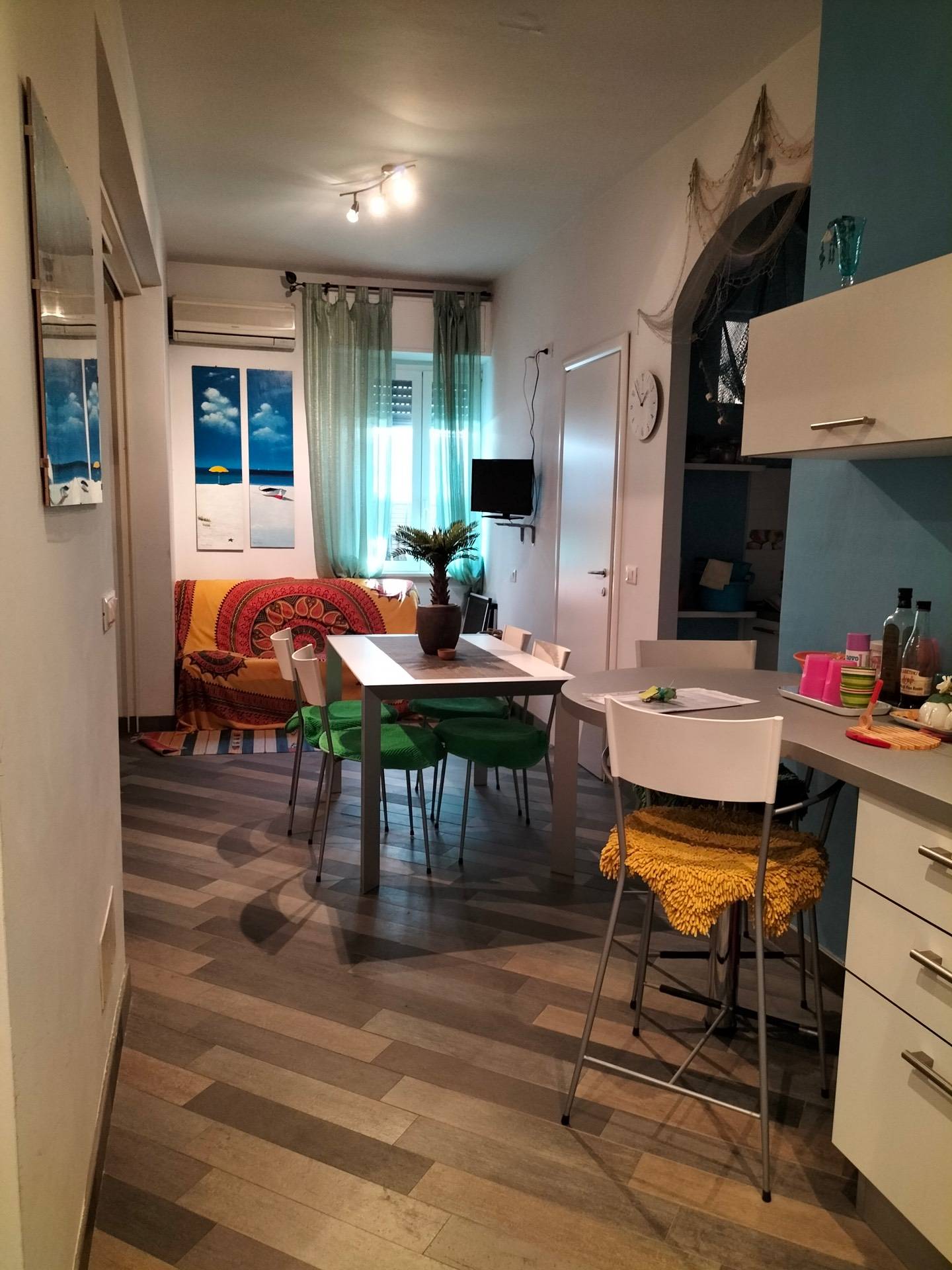 Appartamento in vendita a Carrara, 1 locali, zona Località: MarinadiCarrara, prezzo € 98.000 | PortaleAgenzieImmobiliari.it