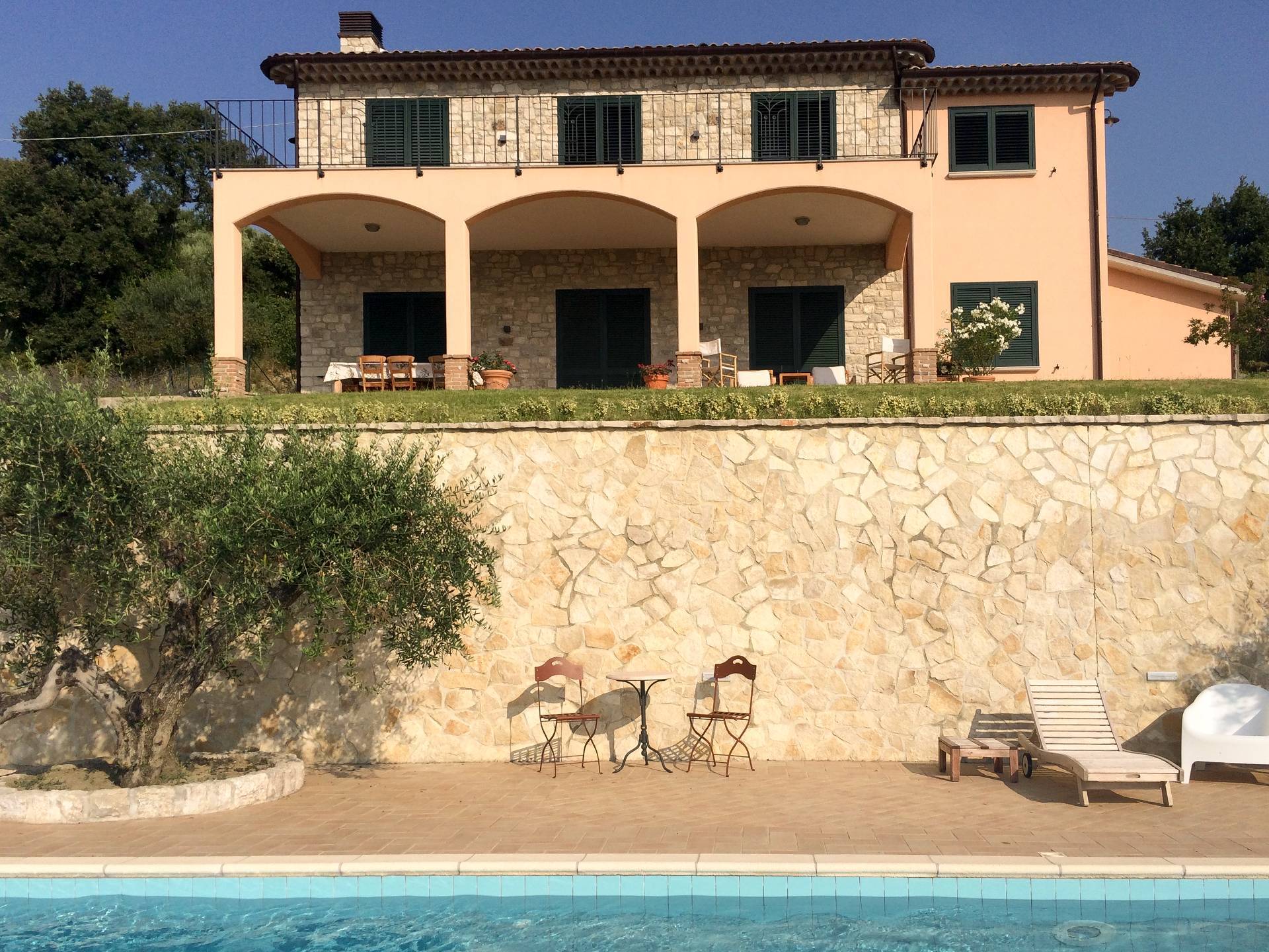 Villa in vendita a Guardialfiera, 8 locali, Trattative riservate | PortaleAgenzieImmobiliari.it