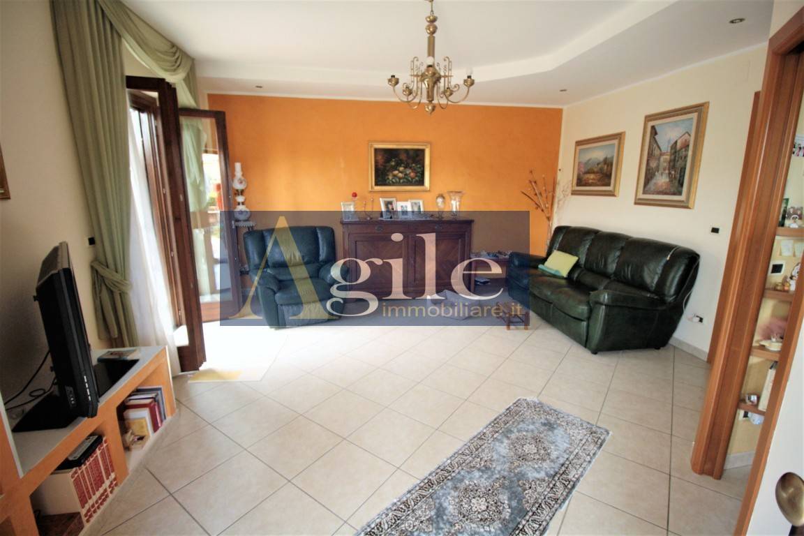 Villa a Schiera in vendita a Folignano, 4 locali, zona Località: PianediMorro, prezzo € 265.000 | PortaleAgenzieImmobiliari.it