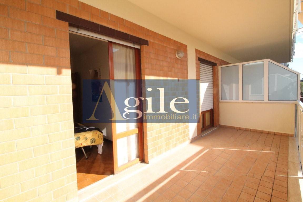 Appartamento in vendita a Grottammare, 3 locali, zona Località: Lungomare, prezzo € 185.000 | PortaleAgenzieImmobiliari.it