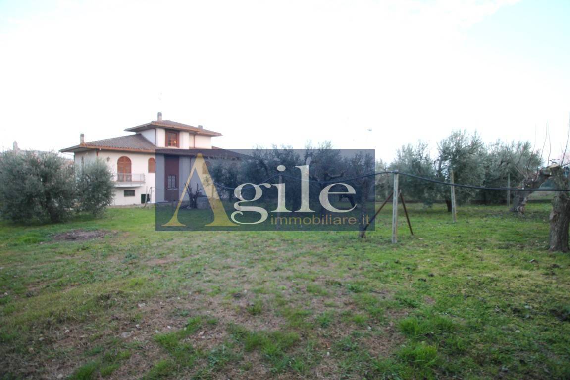 Villa in vendita a Spinetoli, 10 locali, zona iare, prezzo € 375.000 | PortaleAgenzieImmobiliari.it