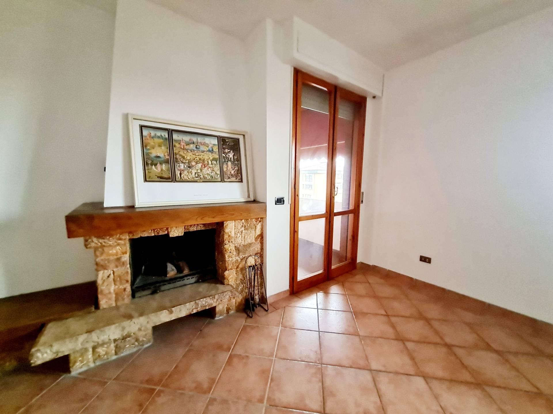 Appartamento in vendita a Monsummano Terme, 6 locali, prezzo € 99.000 | PortaleAgenzieImmobiliari.it