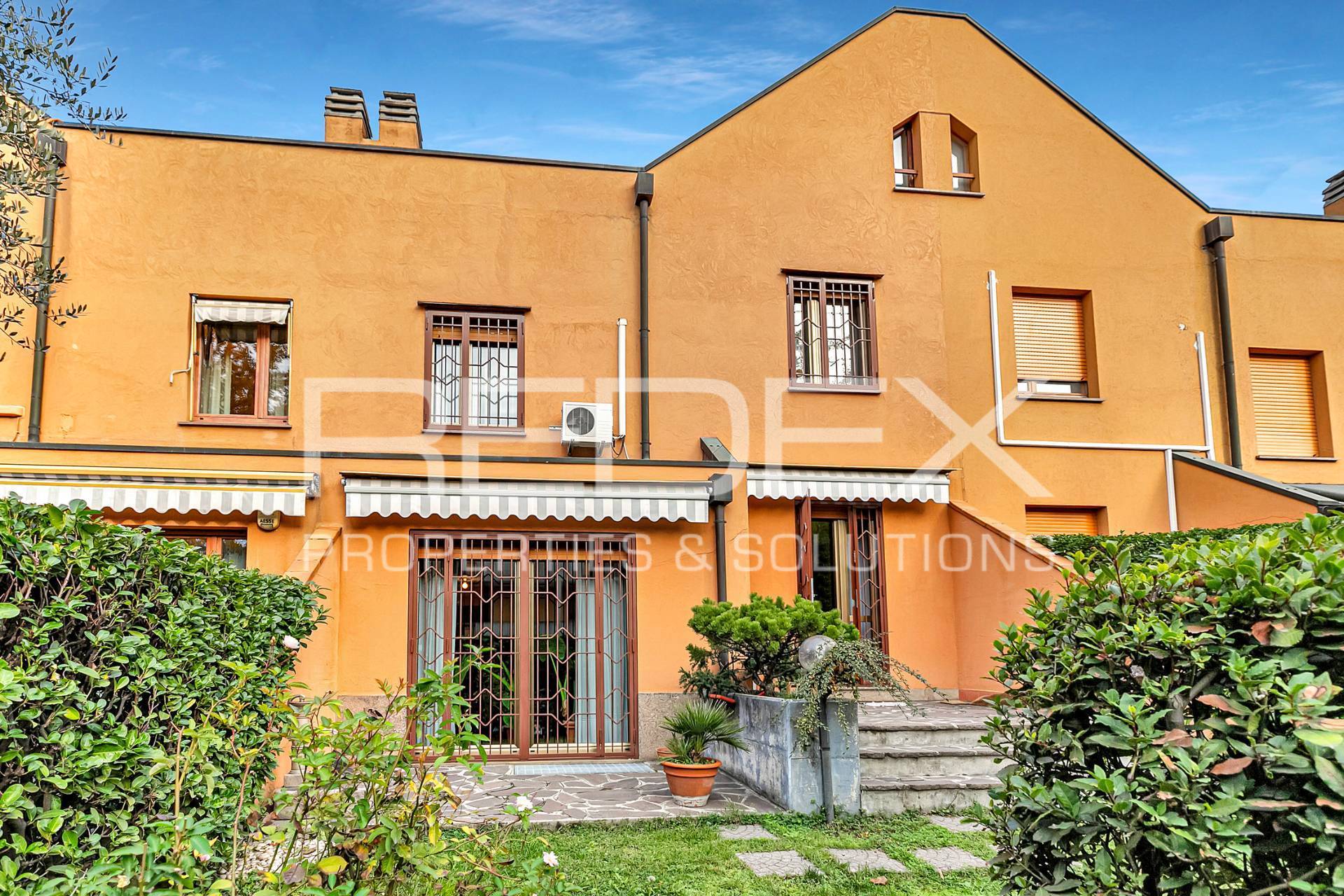 Villa in vendita a Pioltello, 5 locali, prezzo € 340.000 | PortaleAgenzieImmobiliari.it