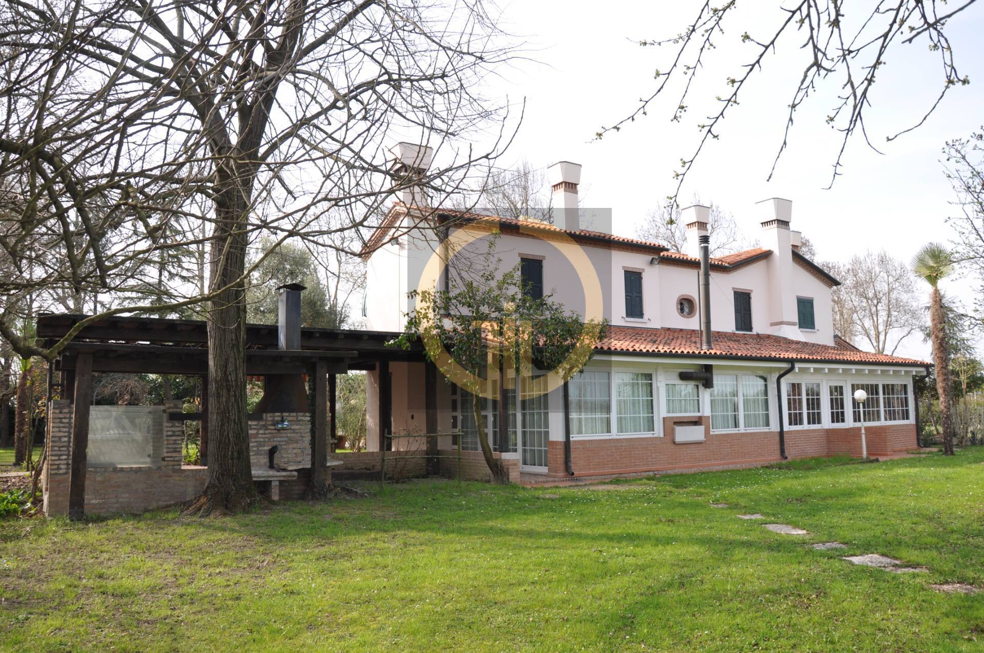 Villa in vendita a Musile di Piave, 10 locali, zona sile, prezzo € 1.600.000 | PortaleAgenzieImmobiliari.it