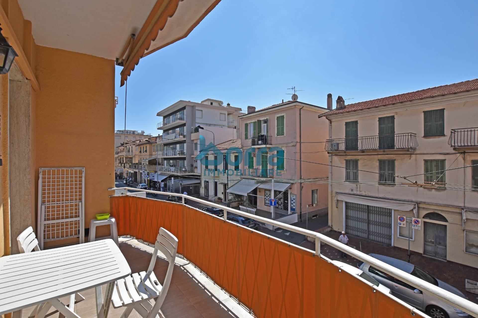Appartamento in vendita a Bordighera, 3 locali, prezzo € 320.000 | PortaleAgenzieImmobiliari.it