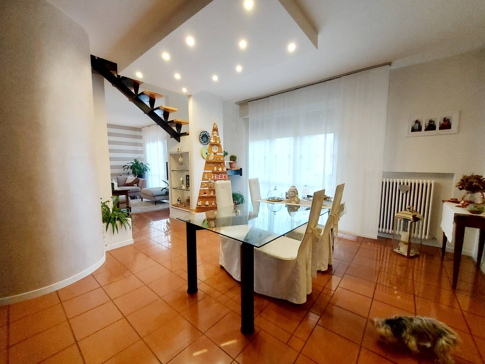 Appartamento in vendita a Castrocaro Terme e Terra del Sole, 5 locali, prezzo € 192.000 | PortaleAgenzieImmobiliari.it