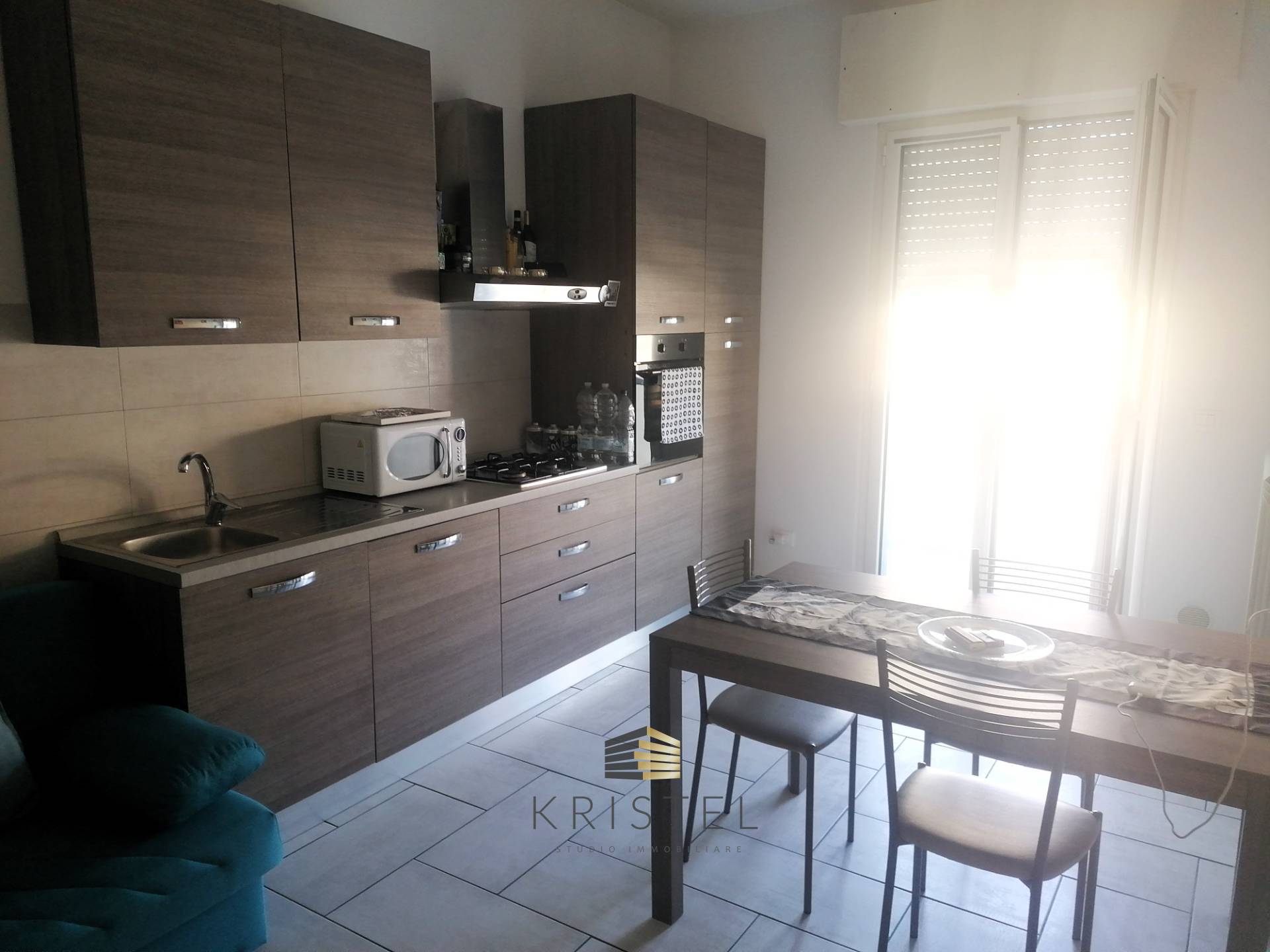Appartamento in vendita a Pescara, 2 locali, zona Località: ZonaOspedale, prezzo € 99.000 | PortaleAgenzieImmobiliari.it
