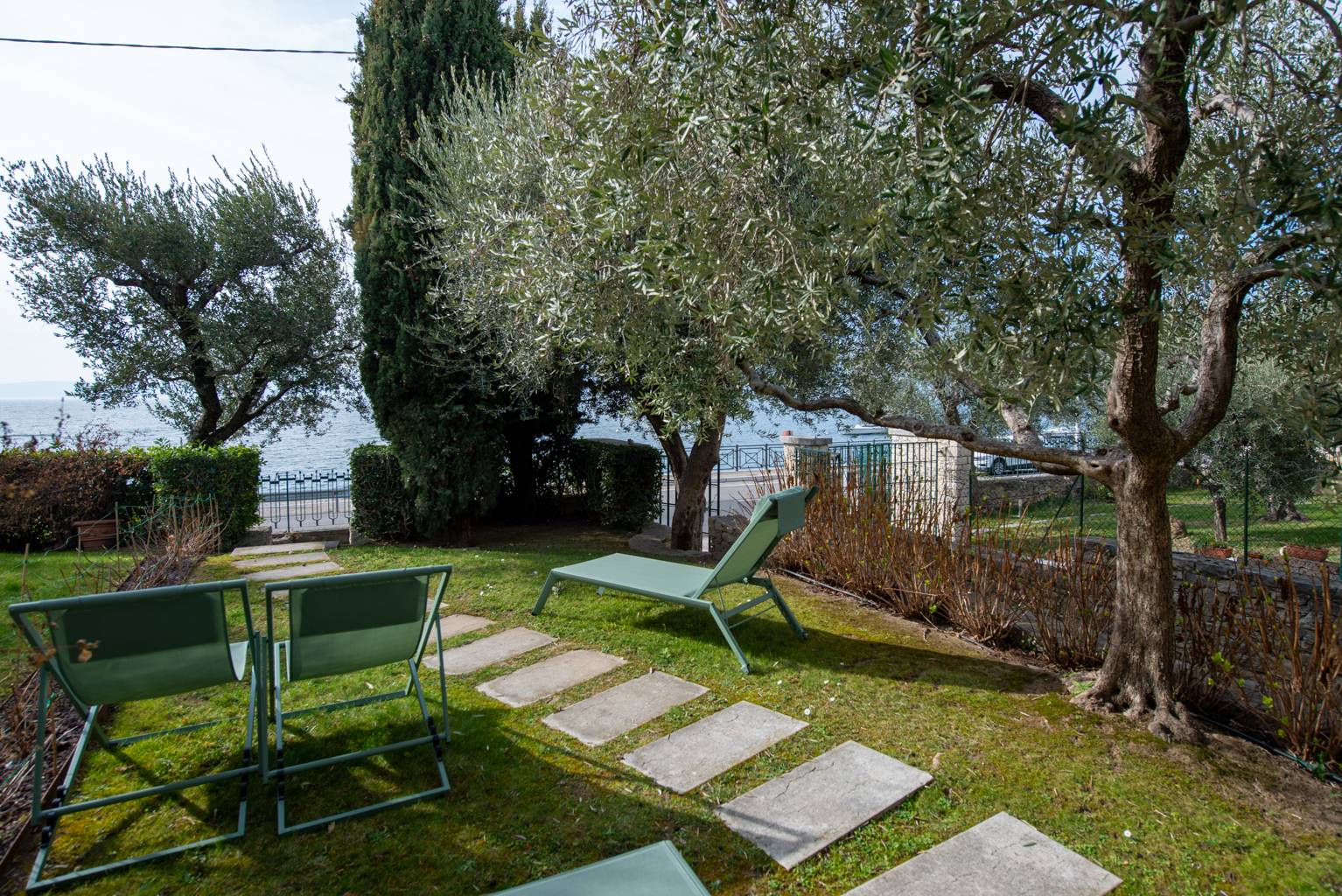 Villa a Schiera in vendita a Torri del Benaco, 4 locali, prezzo € 790.000 | PortaleAgenzieImmobiliari.it