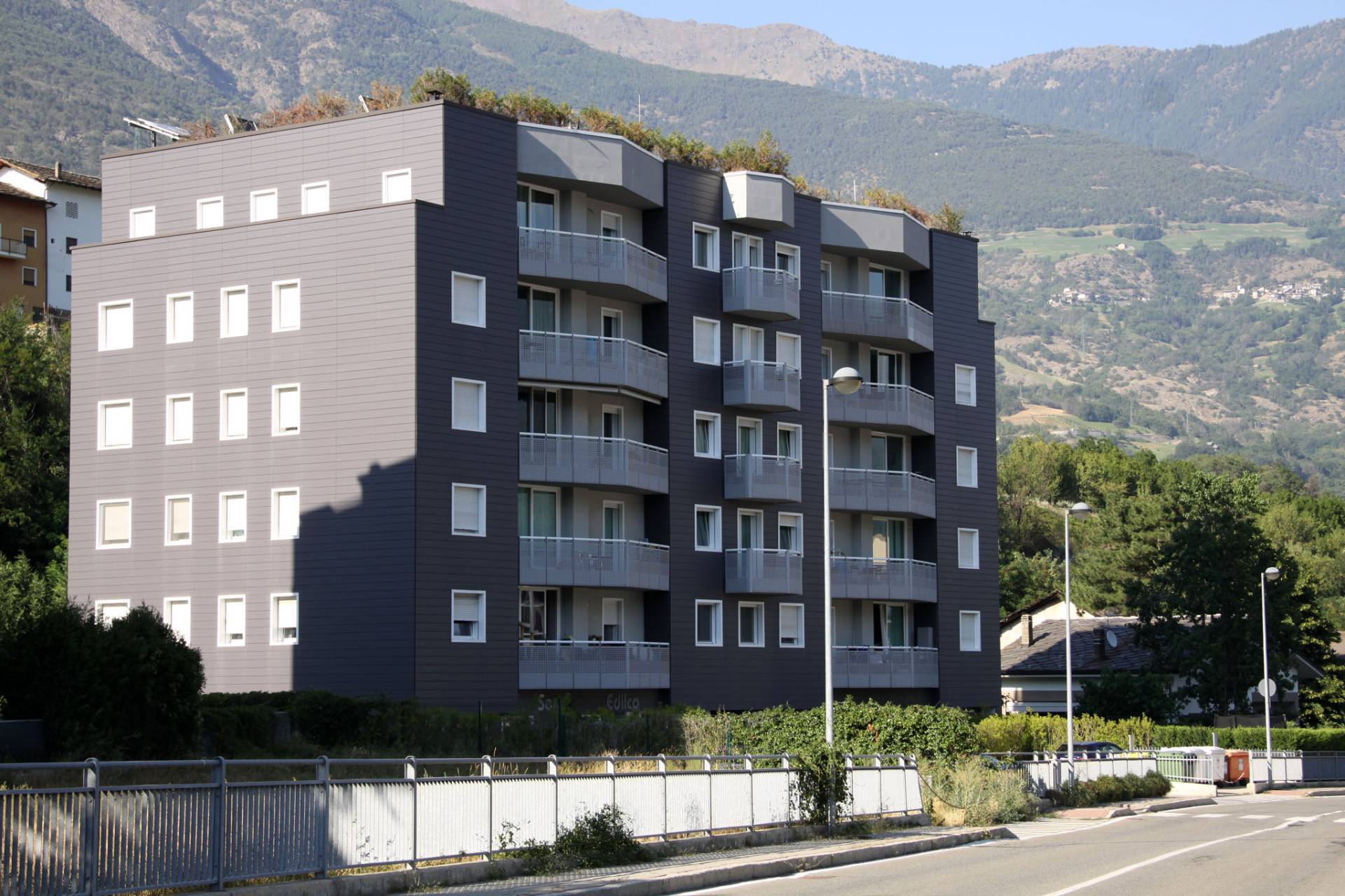 Appartamento in vendita a Aosta, 3 locali, zona feria, prezzo € 235.000 | PortaleAgenzieImmobiliari.it