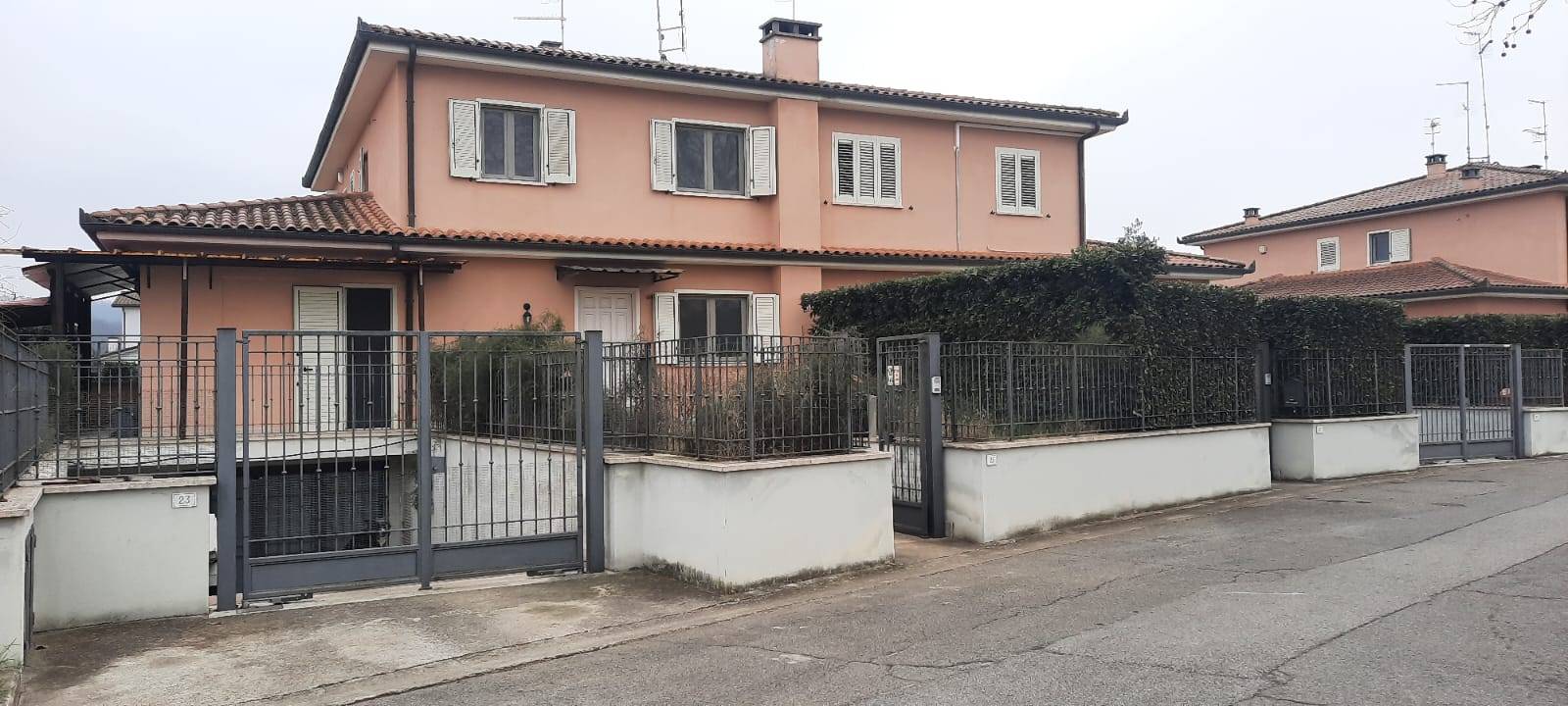 Villa in Vendita a Attigliano