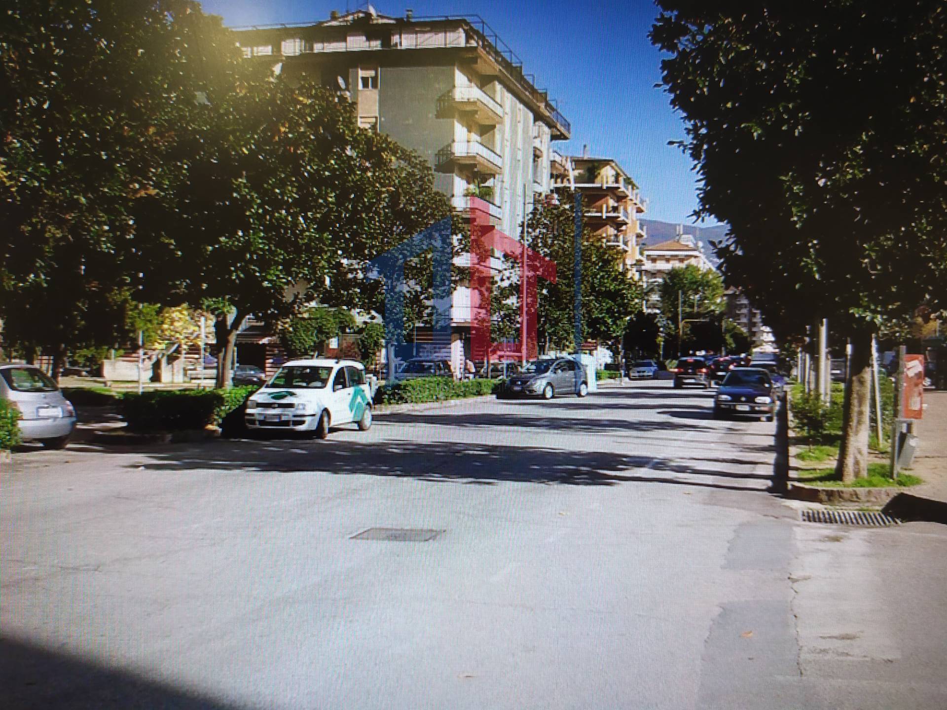 Appartamento in vendita a Pomezia, 2 locali, zona Località: centro, prezzo € 145.000 | PortaleAgenzieImmobiliari.it