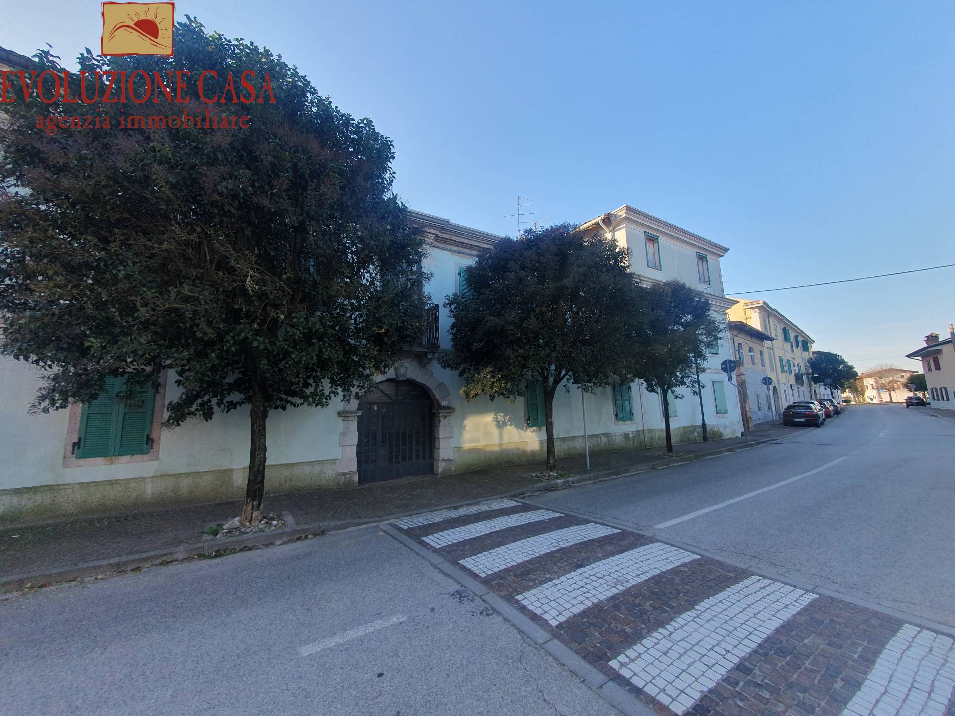 Villa Bifamiliare in vendita a Villesse, 15 locali, prezzo € 198.000 | PortaleAgenzieImmobiliari.it