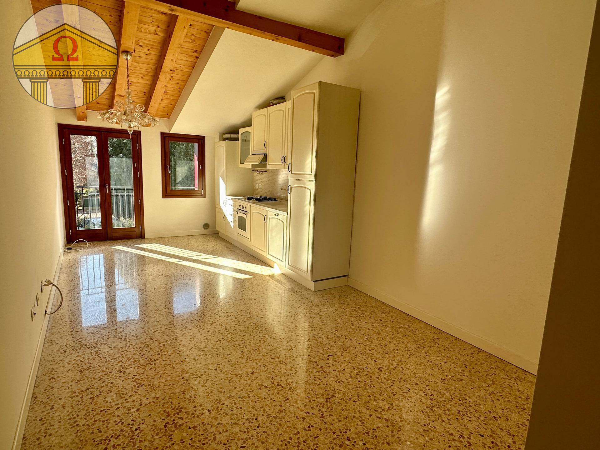 Appartamento in vendita a Villorba, 3 locali, zona enigo, prezzo € 163.000 | PortaleAgenzieImmobiliari.it