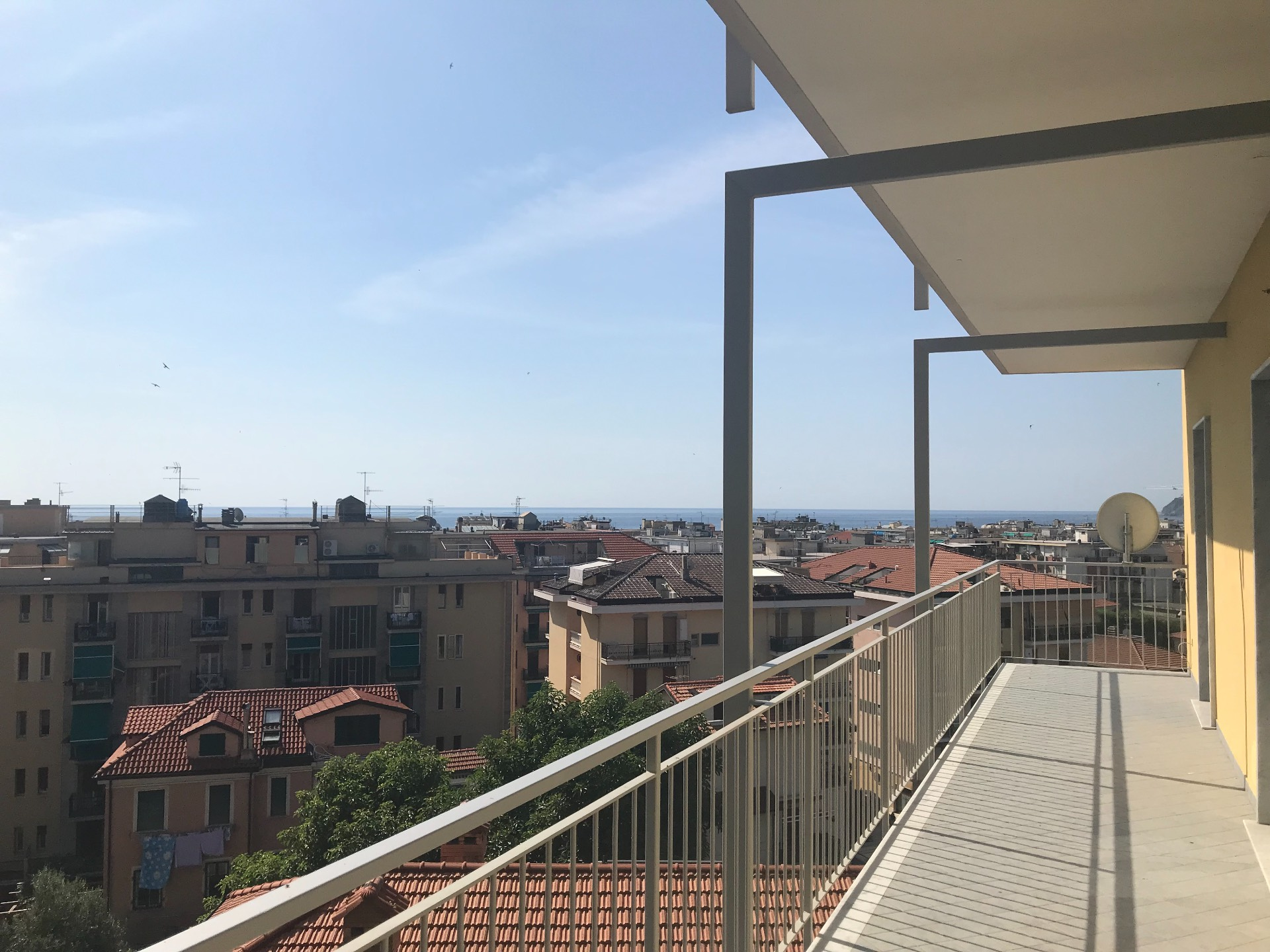 Appartamento in vendita a Alassio, 4 locali, prezzo € 380.000 | PortaleAgenzieImmobiliari.it