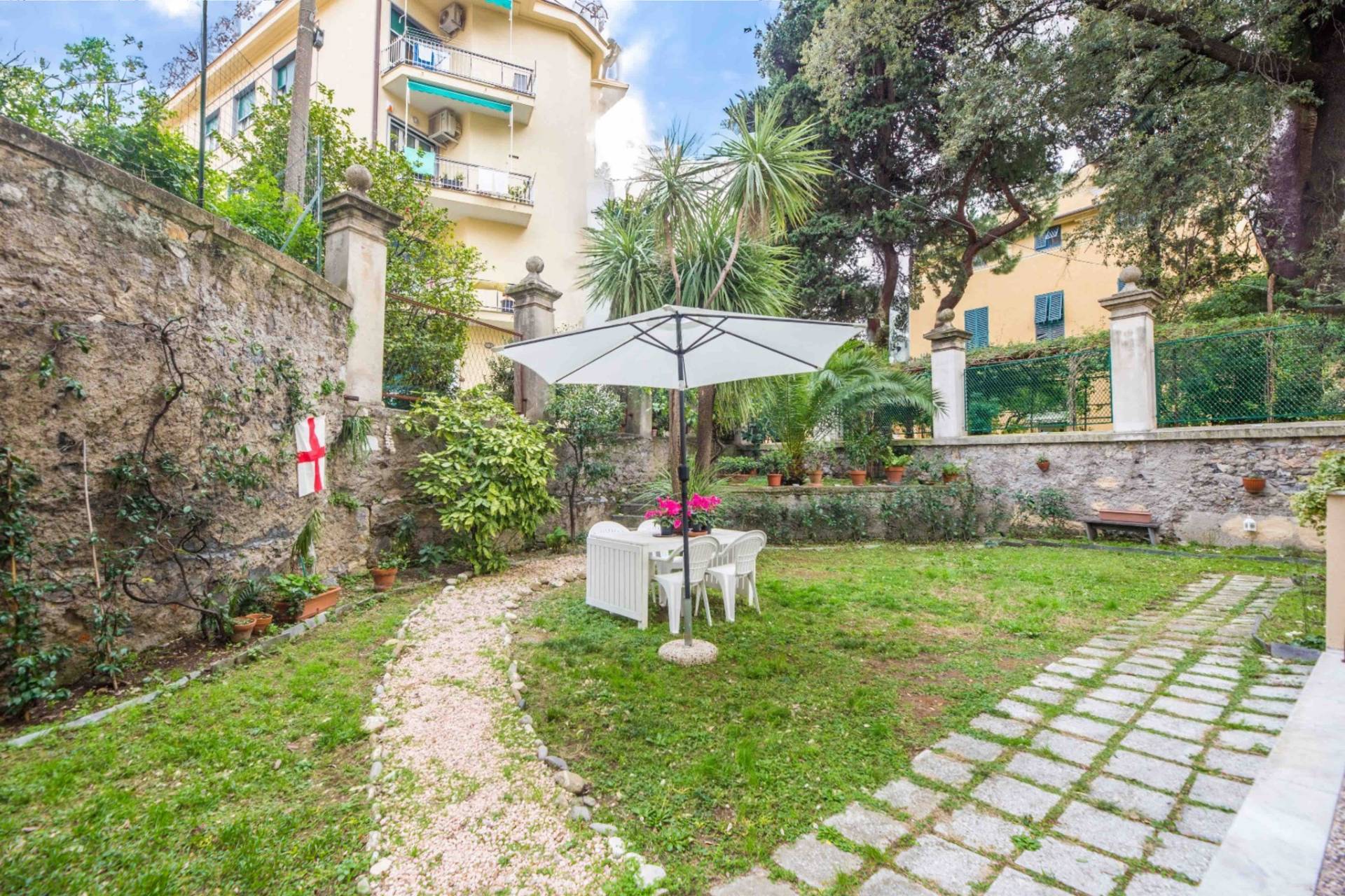 Appartamento in vendita a Genova, 5 locali, zona Foce, Castelletto, Albaro, Carignano, Medio Levante, prezzo € 429.000 | PortaleAgenzieImmobiliari.it