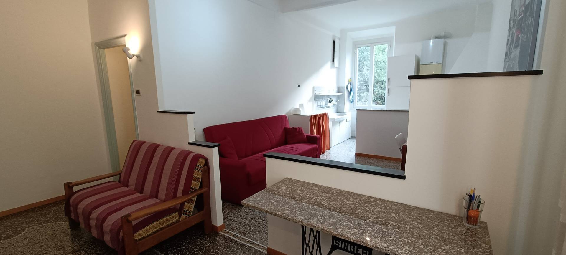 Appartamento in affitto a Genova, 6 locali, zona Località: SanFruttuoso, prezzo € 675 | PortaleAgenzieImmobiliari.it