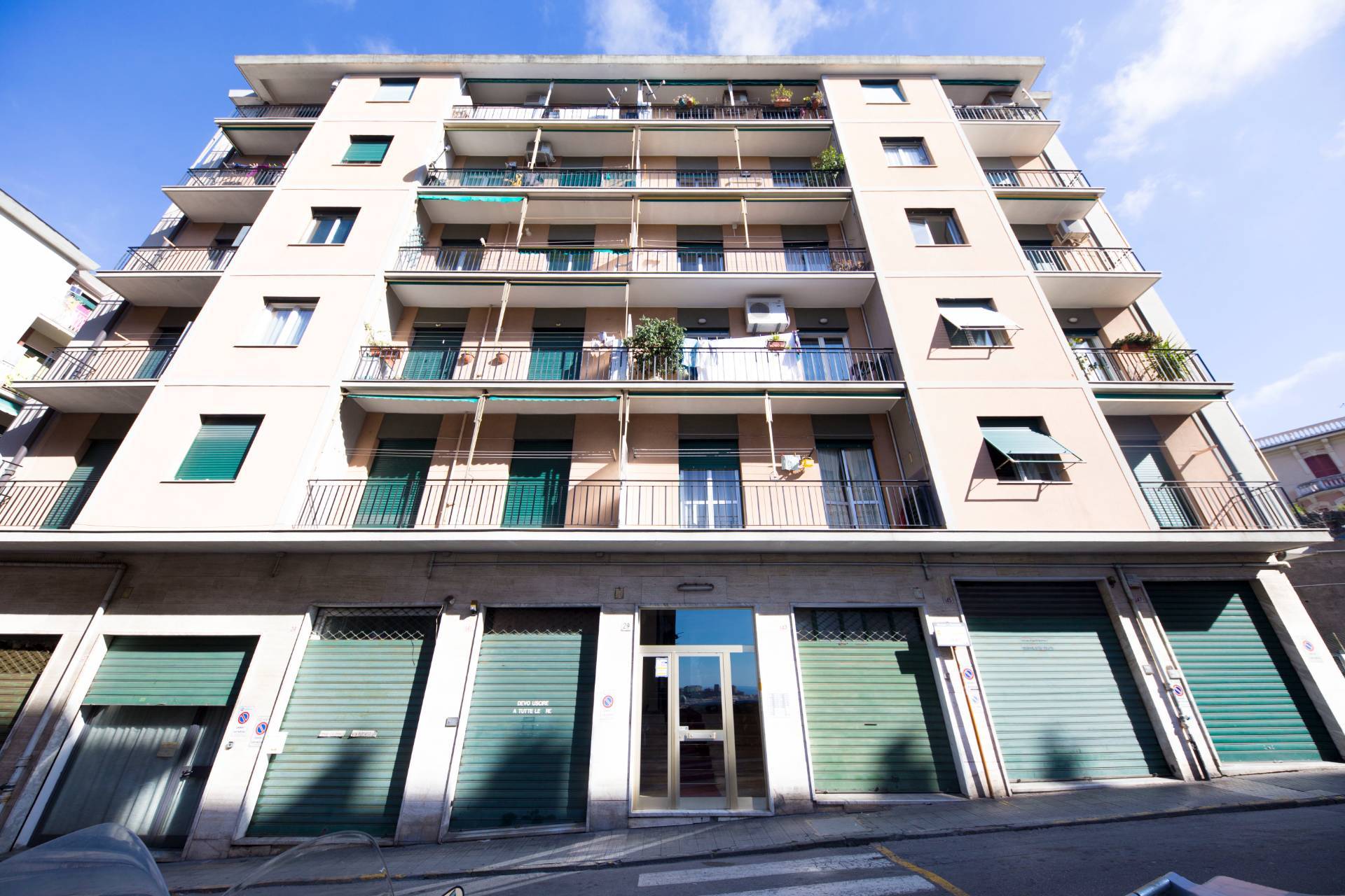 Appartamento in vendita a Genova, 4 locali, zona Località: SanFruttuoso, prezzo € 95.000 | PortaleAgenzieImmobiliari.it