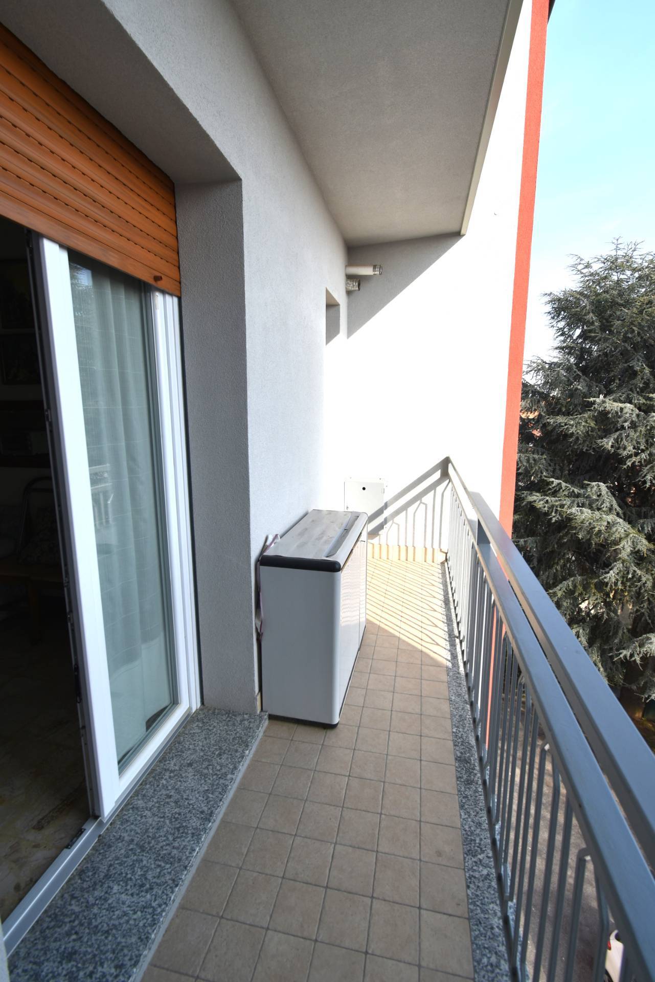 Appartamento in vendita a Bernareggio, 3 locali, prezzo € 120.000 | PortaleAgenzieImmobiliari.it