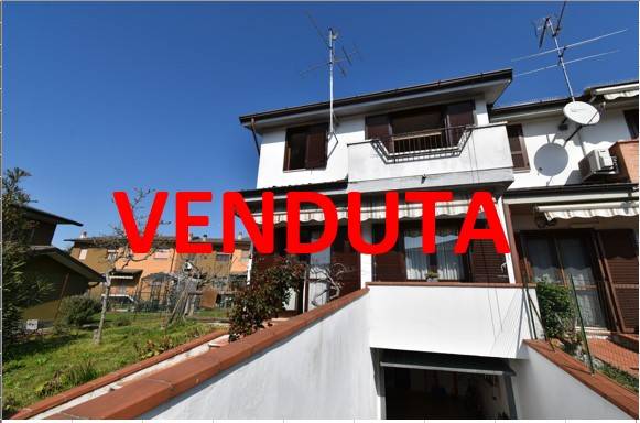 Villa Bifamiliare in vendita a Sordio, 4 locali, prezzo € 243.000 | PortaleAgenzieImmobiliari.it