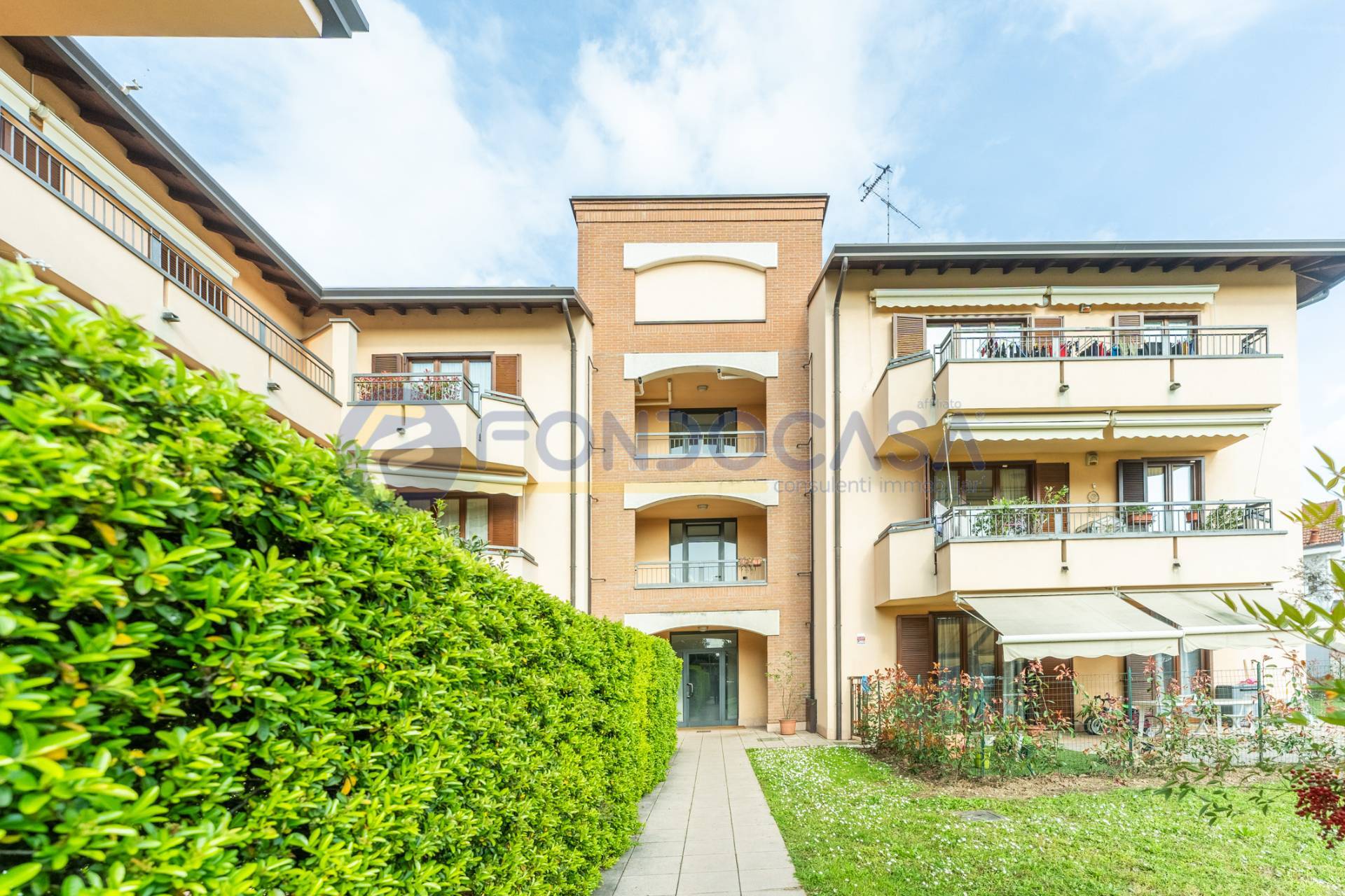 Appartamento in vendita a San Vittore Olona, 2 locali, prezzo € 105.000 | PortaleAgenzieImmobiliari.it
