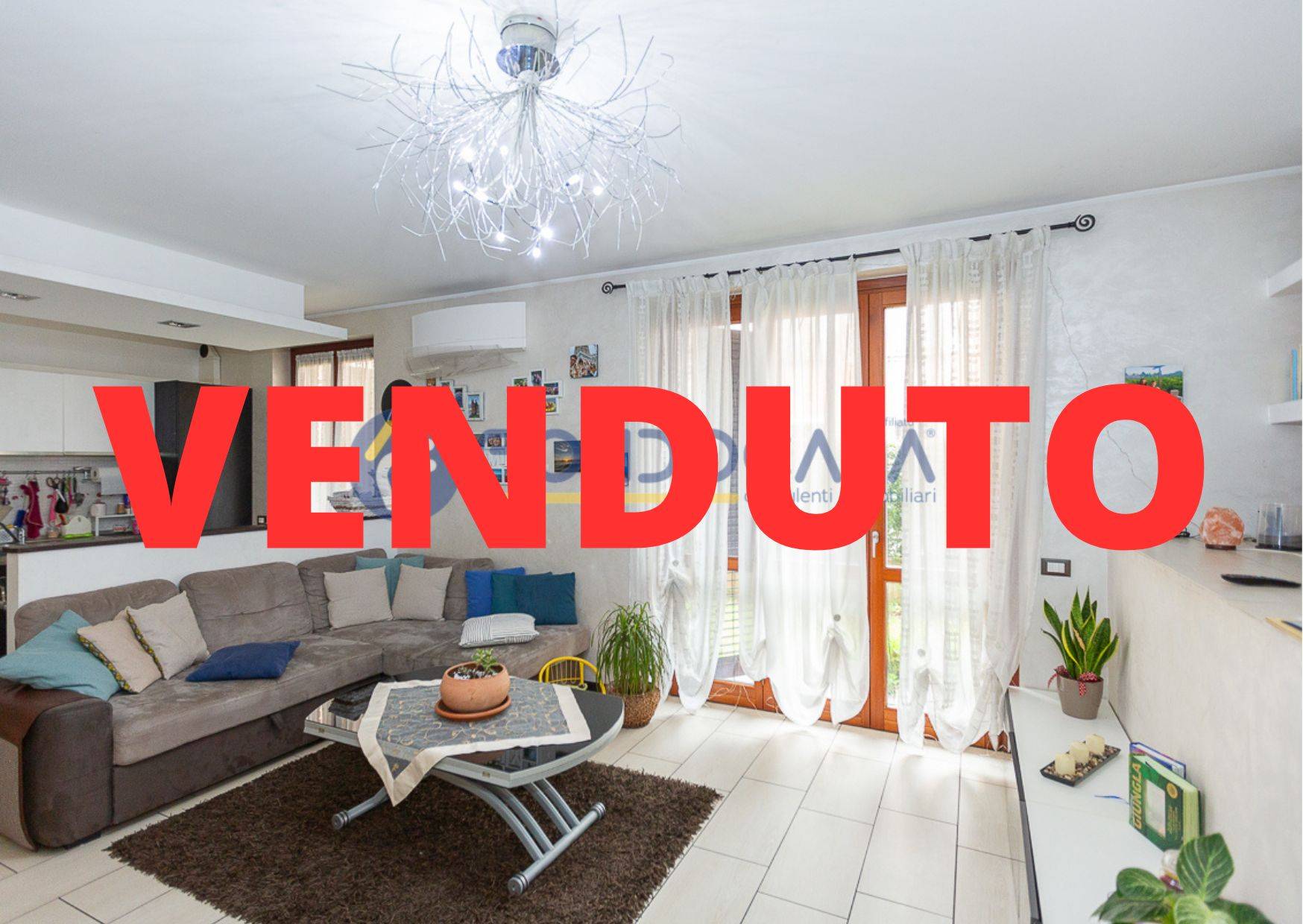 Appartamento in vendita a Limbiate, 4 locali, zona Località: Centro, prezzo € 289.000 | PortaleAgenzieImmobiliari.it