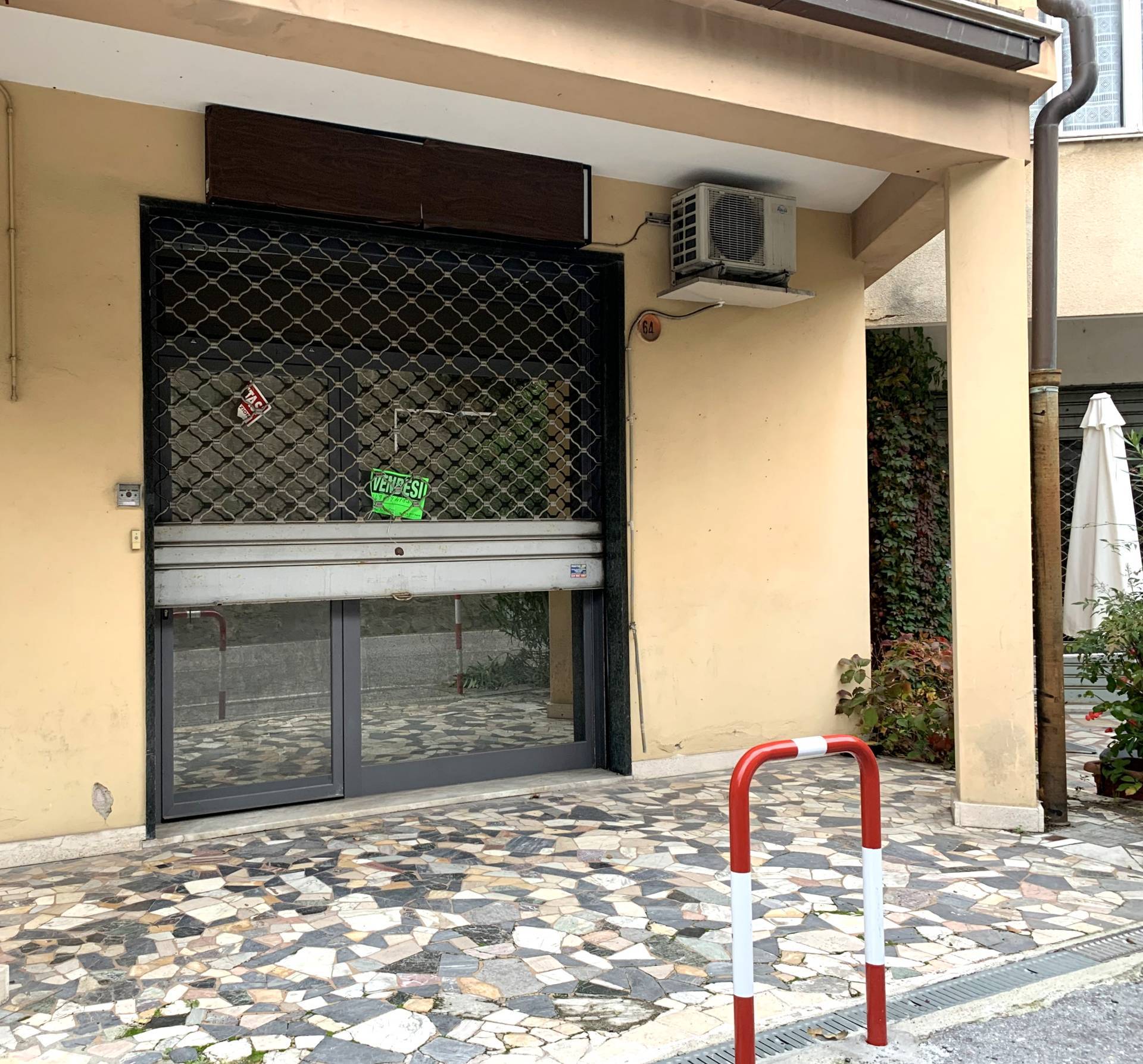 Negozio / Locale in vendita a Albissola Marina, 9999 locali, prezzo € 45.000 | PortaleAgenzieImmobiliari.it