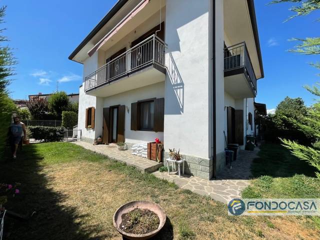 Villa in vendita a Erbusco, 4 locali, prezzo € 259.900 | CambioCasa.it