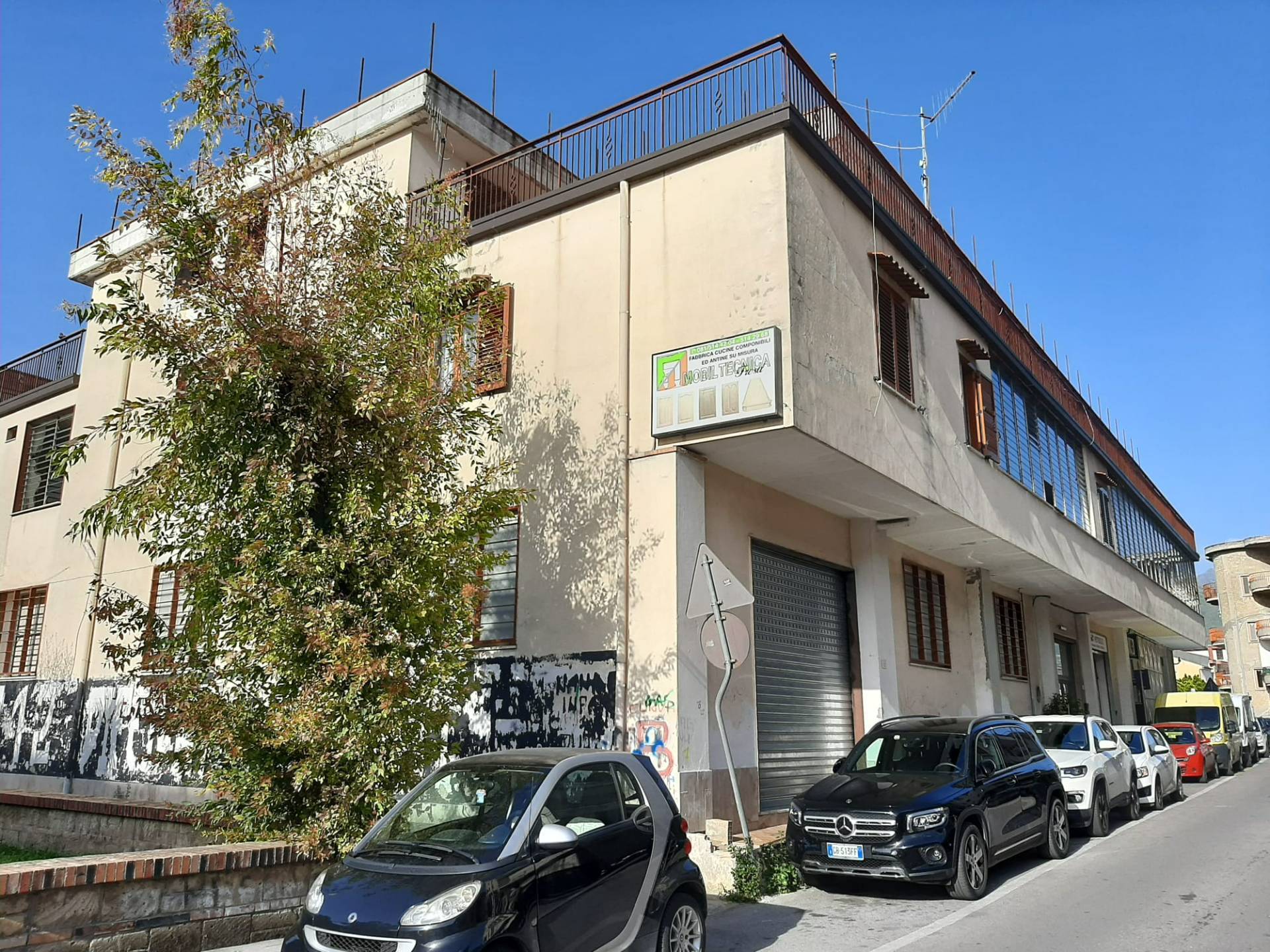 Negozio / Locale in affitto a Nocera Superiore, 9999 locali, prezzo € 1.400 | PortaleAgenzieImmobiliari.it