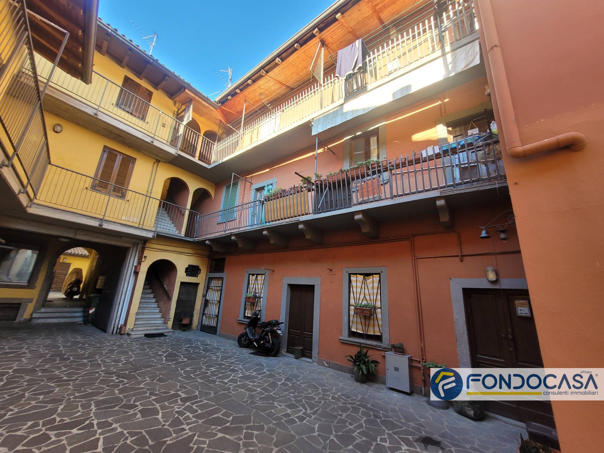 Appartamento in vendita a Palazzolo sull'Oglio, 3 locali, prezzo € 75.000 | PortaleAgenzieImmobiliari.it