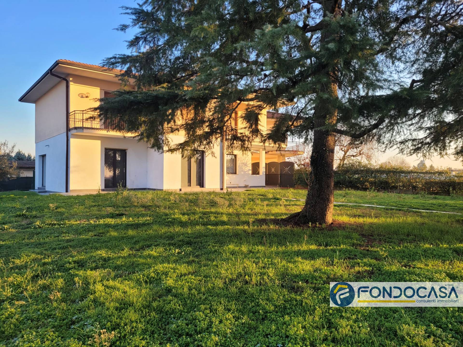 Appartamento in vendita a Palazzolo sull'Oglio, 3 locali, prezzo € 220.000 | PortaleAgenzieImmobiliari.it