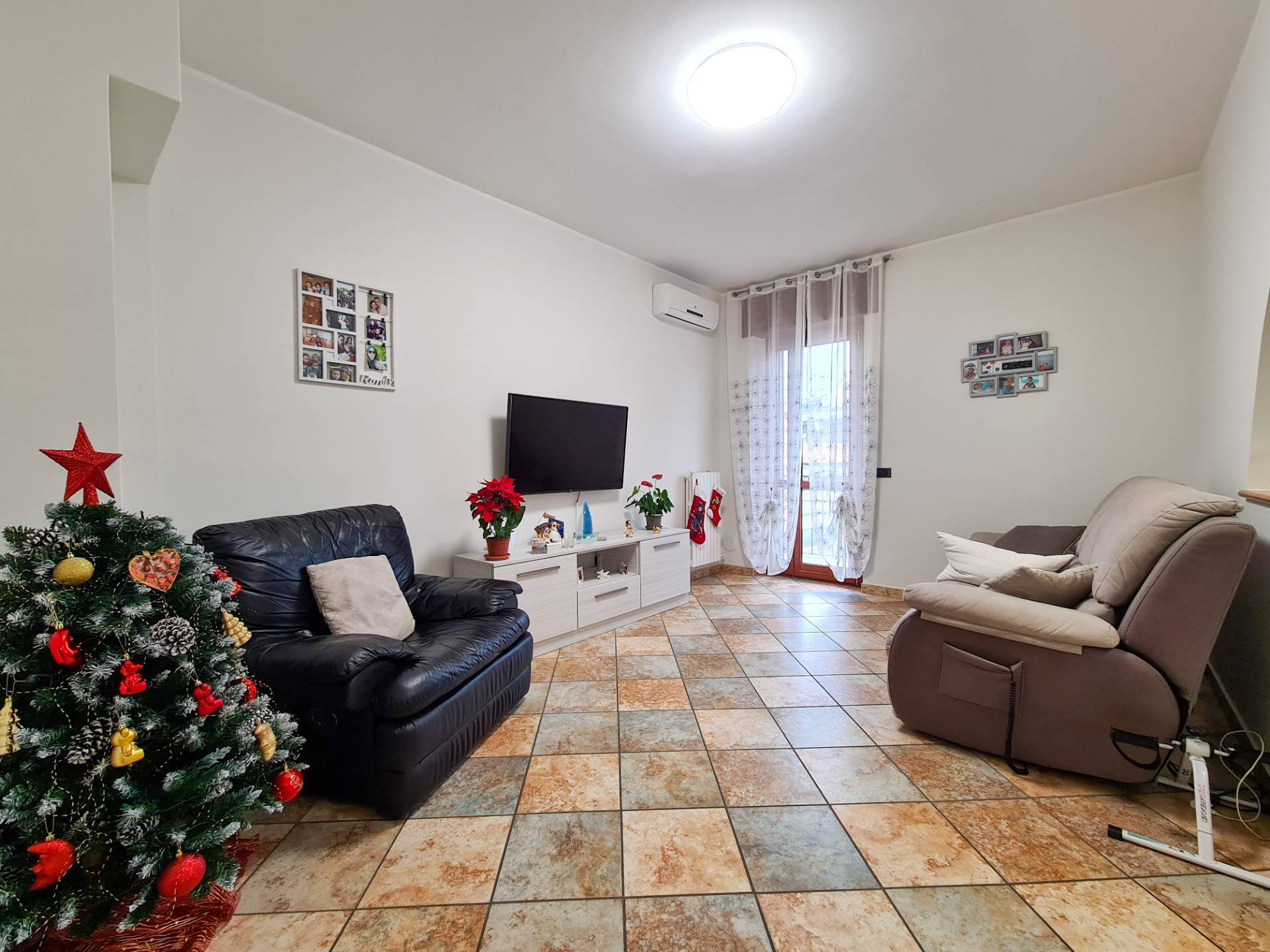 Appartamento in vendita a Cusano Milanino, 2 locali, prezzo € 200.000 | CambioCasa.it