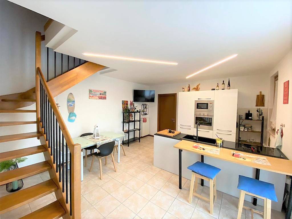 Appartamento in vendita a Castelnuovo del Garda, 3 locali, zona lavicina, prezzo € 185.000 | PortaleAgenzieImmobiliari.it
