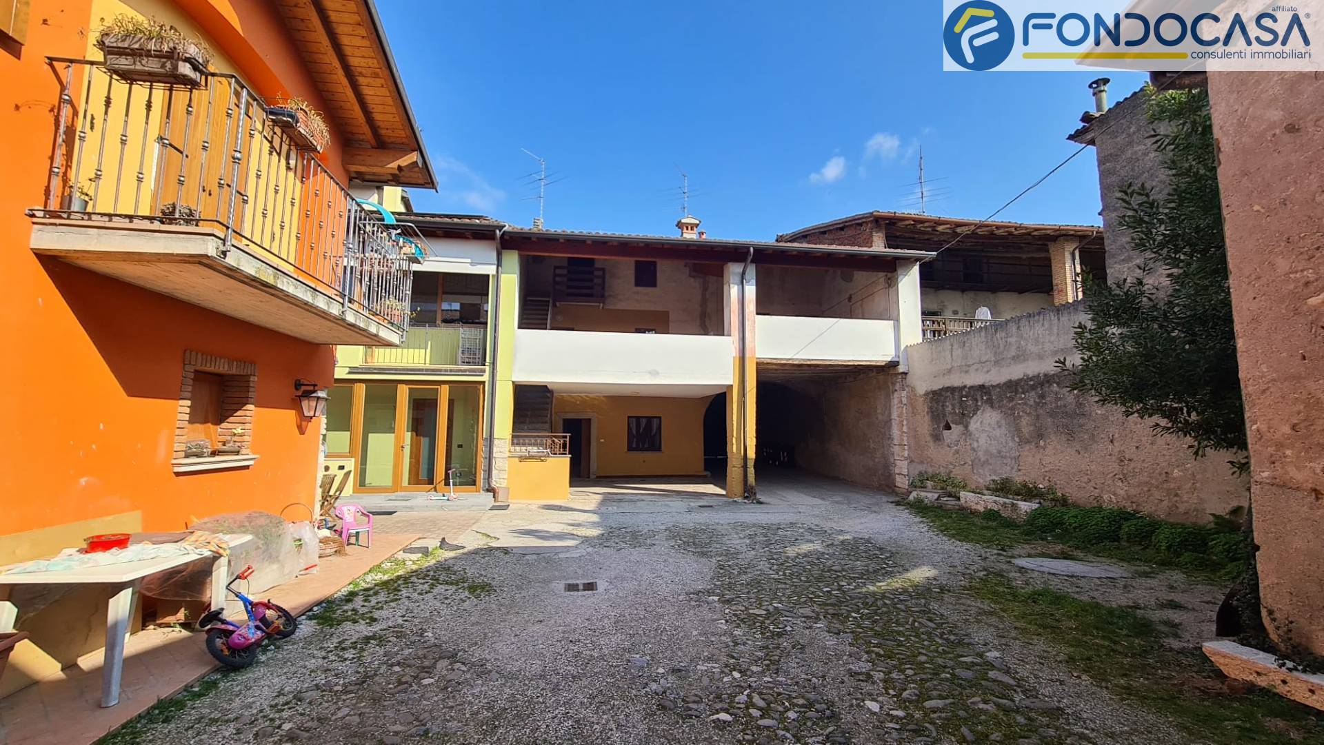 Appartamento in vendita a Mazzano, 3 locali, zona netto, prezzo € 75.000 | PortaleAgenzieImmobiliari.it